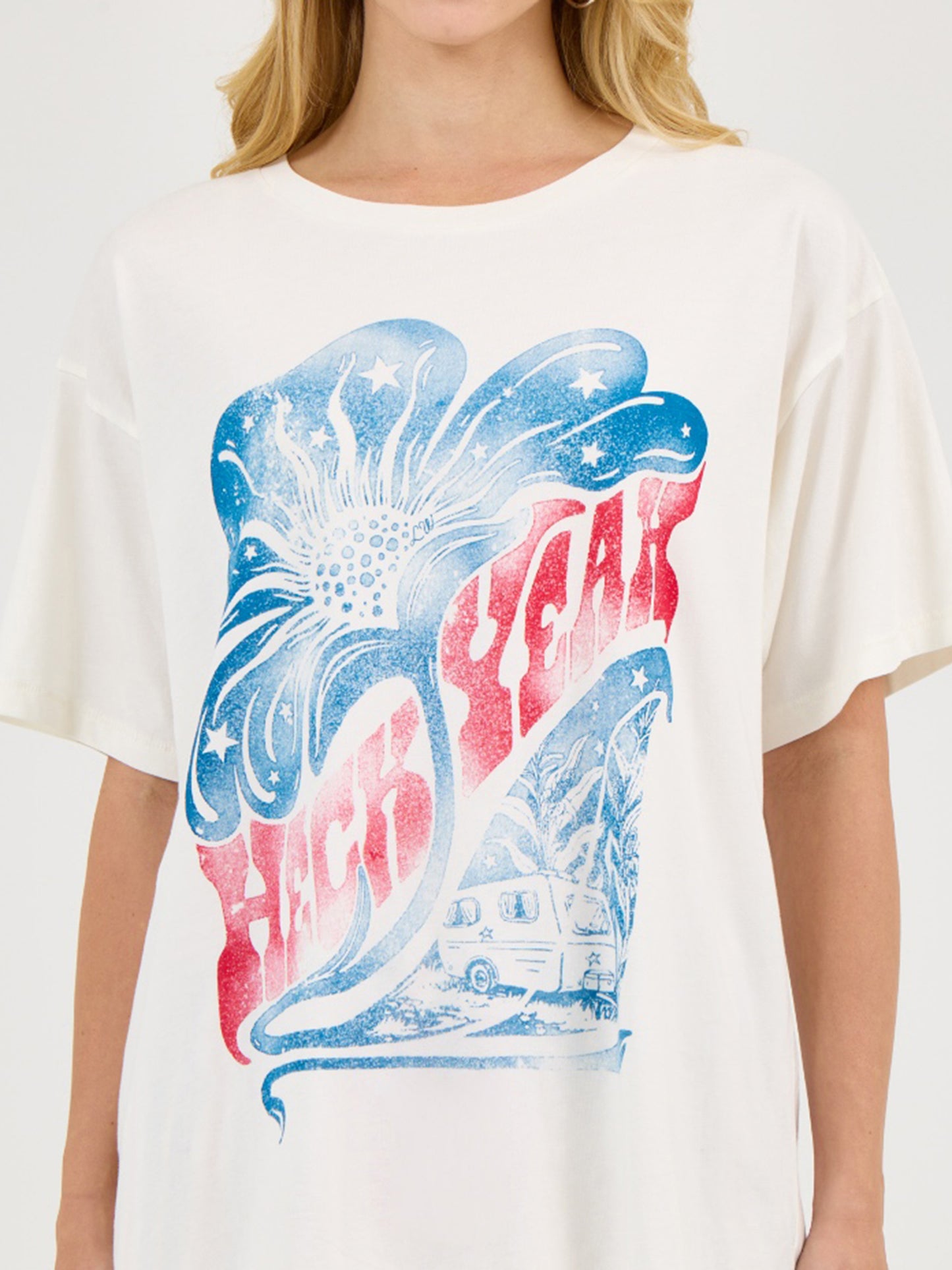 2368283 Women's Lainey Wilson Graphic T-Shirt by Wrangler