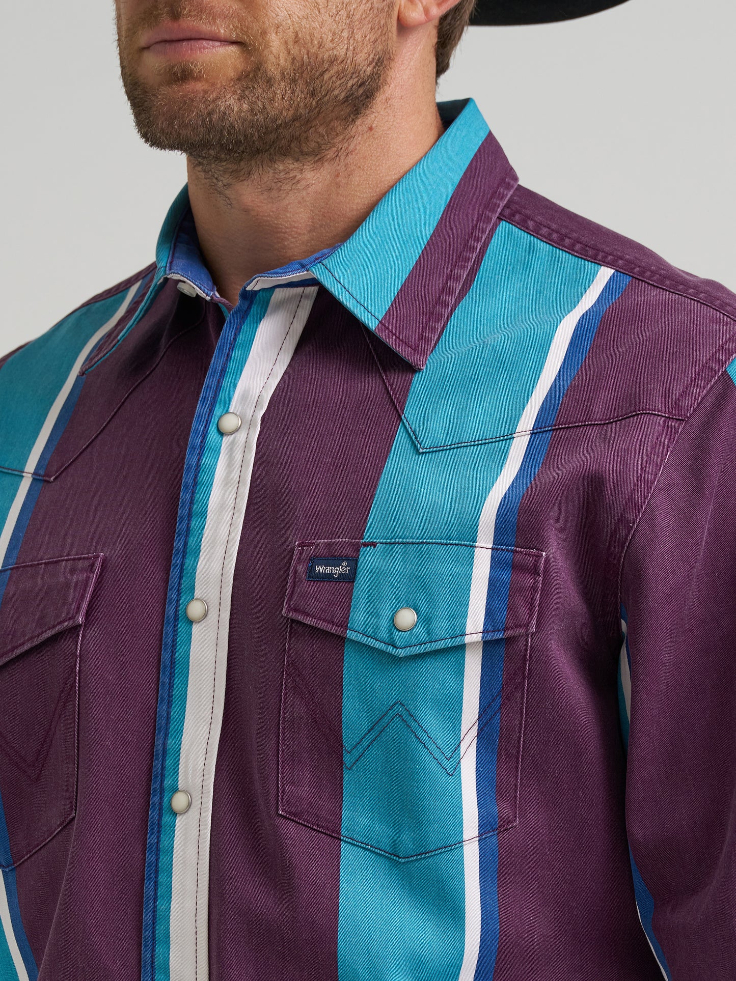 112375225 Men's Brushpopper Long Sleeve Vintage Shirt by Wrangler