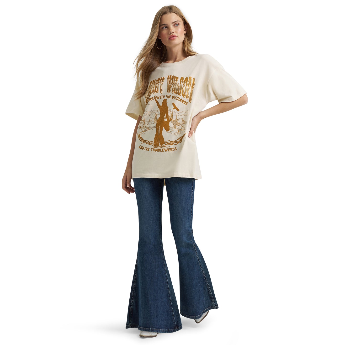 112375647 Women's Lainey Wilson Buzzards T-Shirt by Wrangler