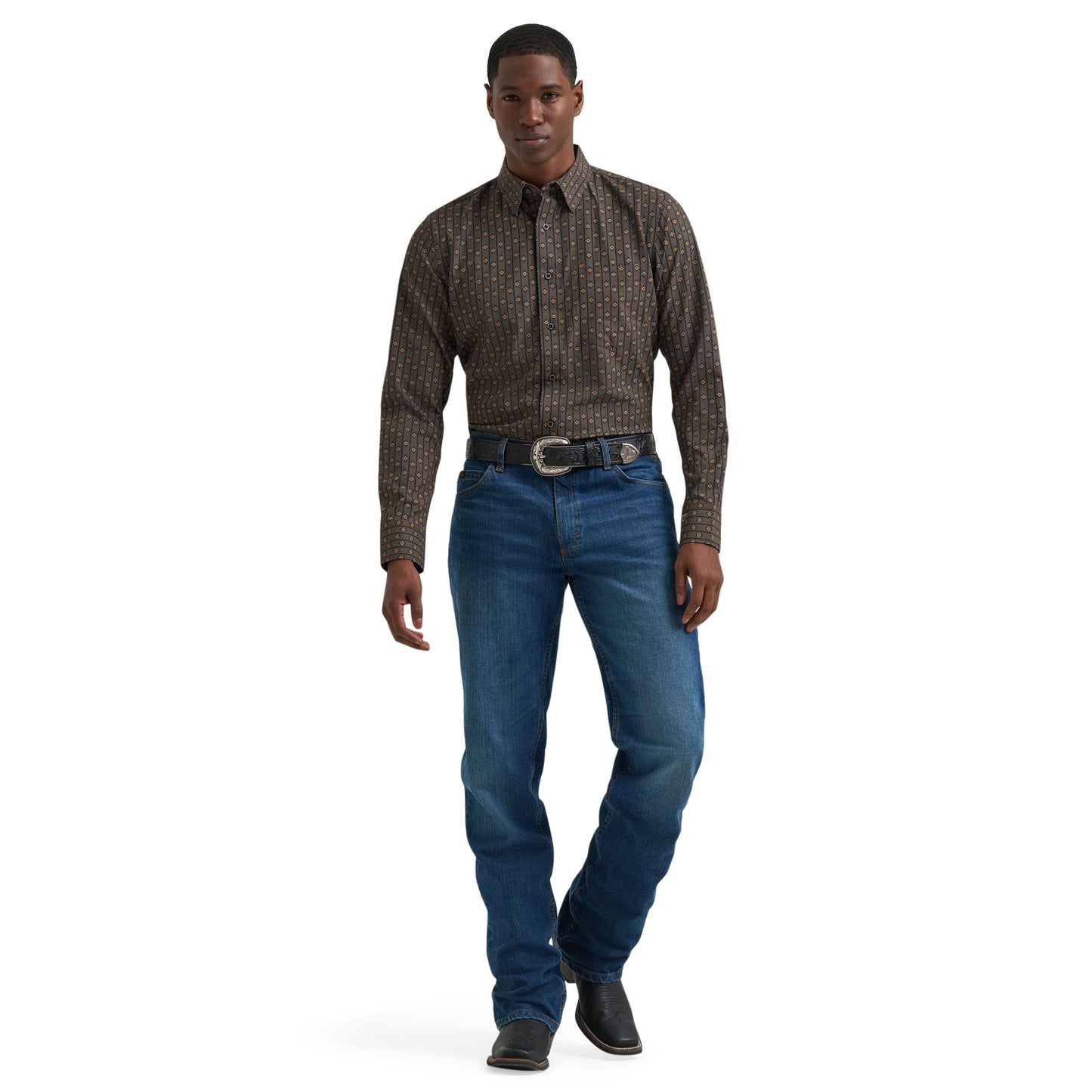 112381619 Men's Cody Johnson Long Sleeve Performance Shirt by Wrangler