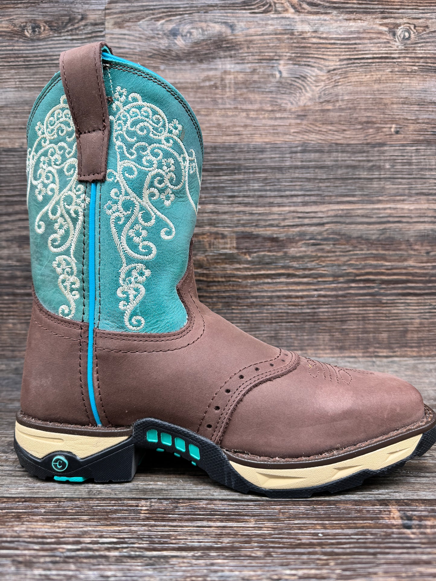 W5013 Women's Square Toe Farm and Ranch Western Work Boot by Corral