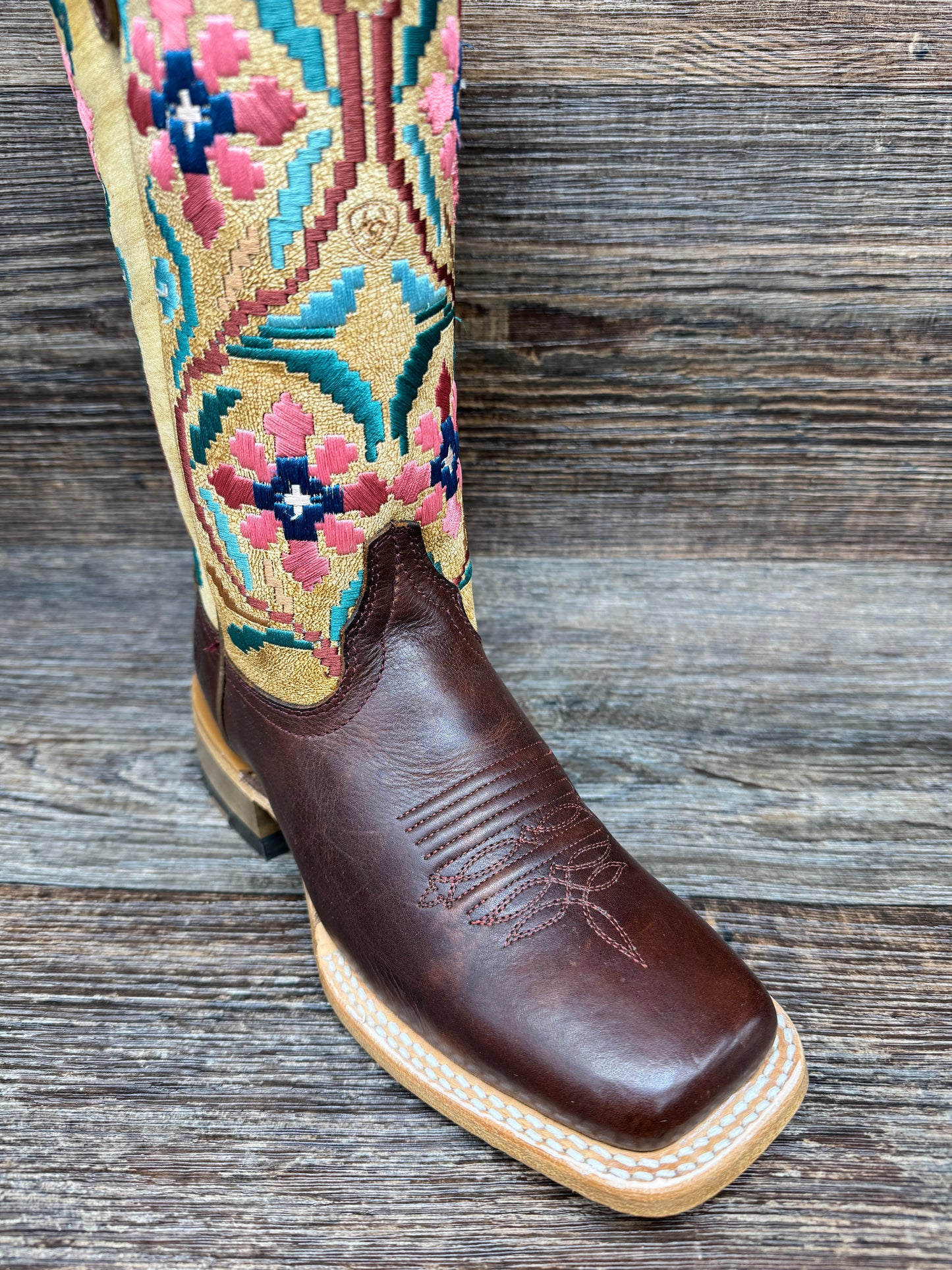 10044542 Women's Frontier Daniella Western Boot by Ariat