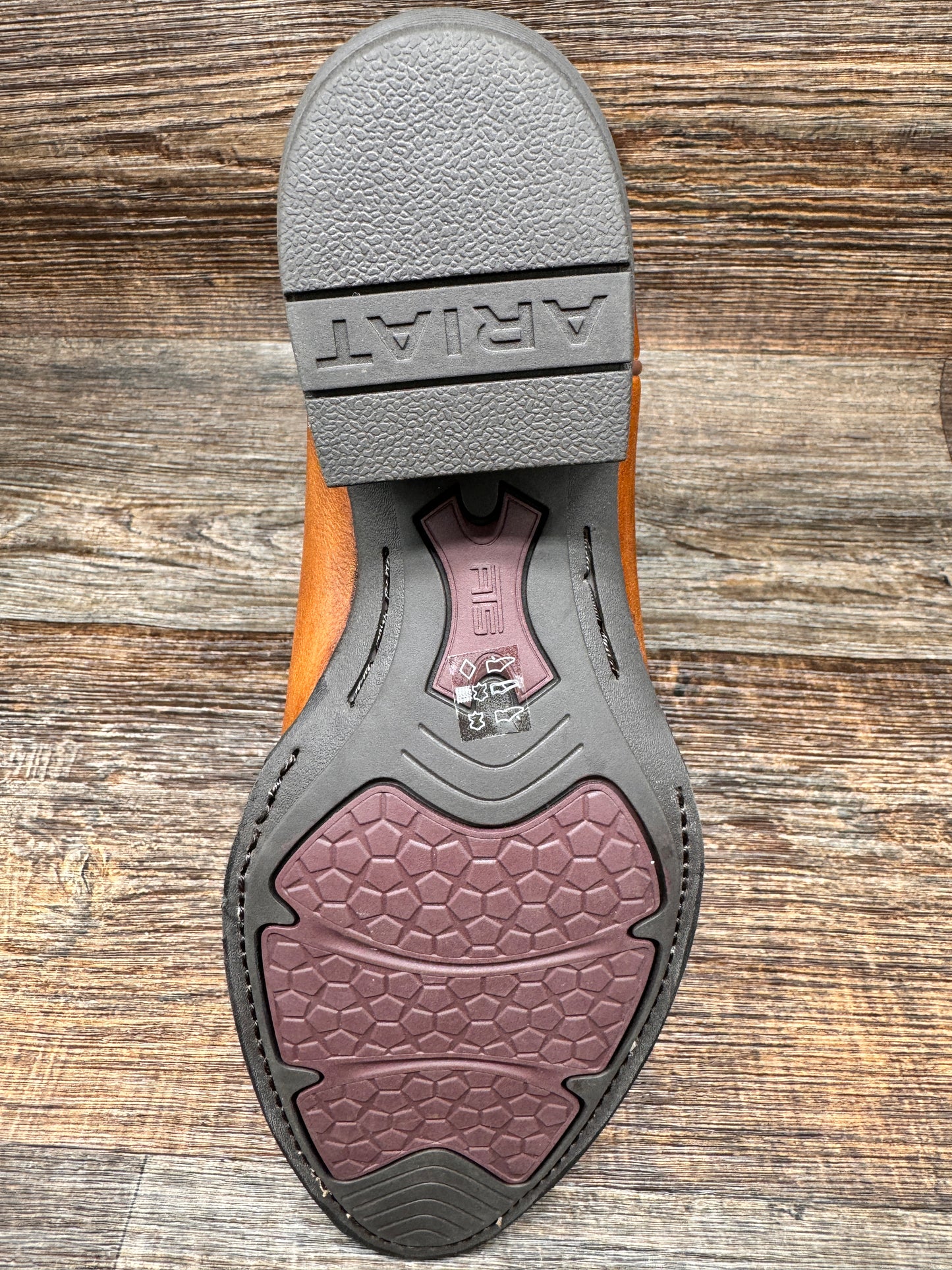 10053736 Men's Heritage R-Toe Western Boot by Ariat