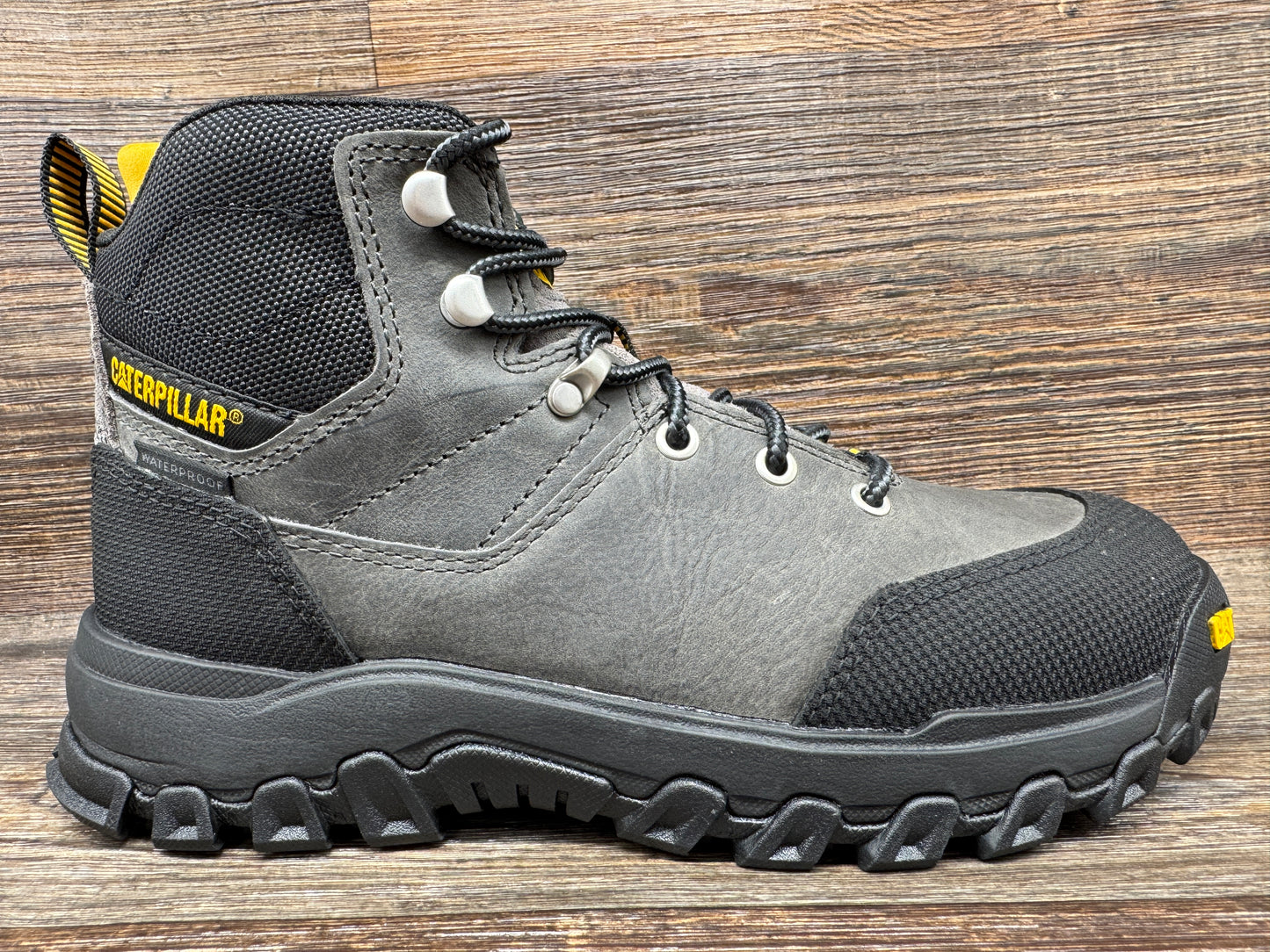 P91778 Men's Steel Toe Threshold Rebound Hiker by Caterpillar