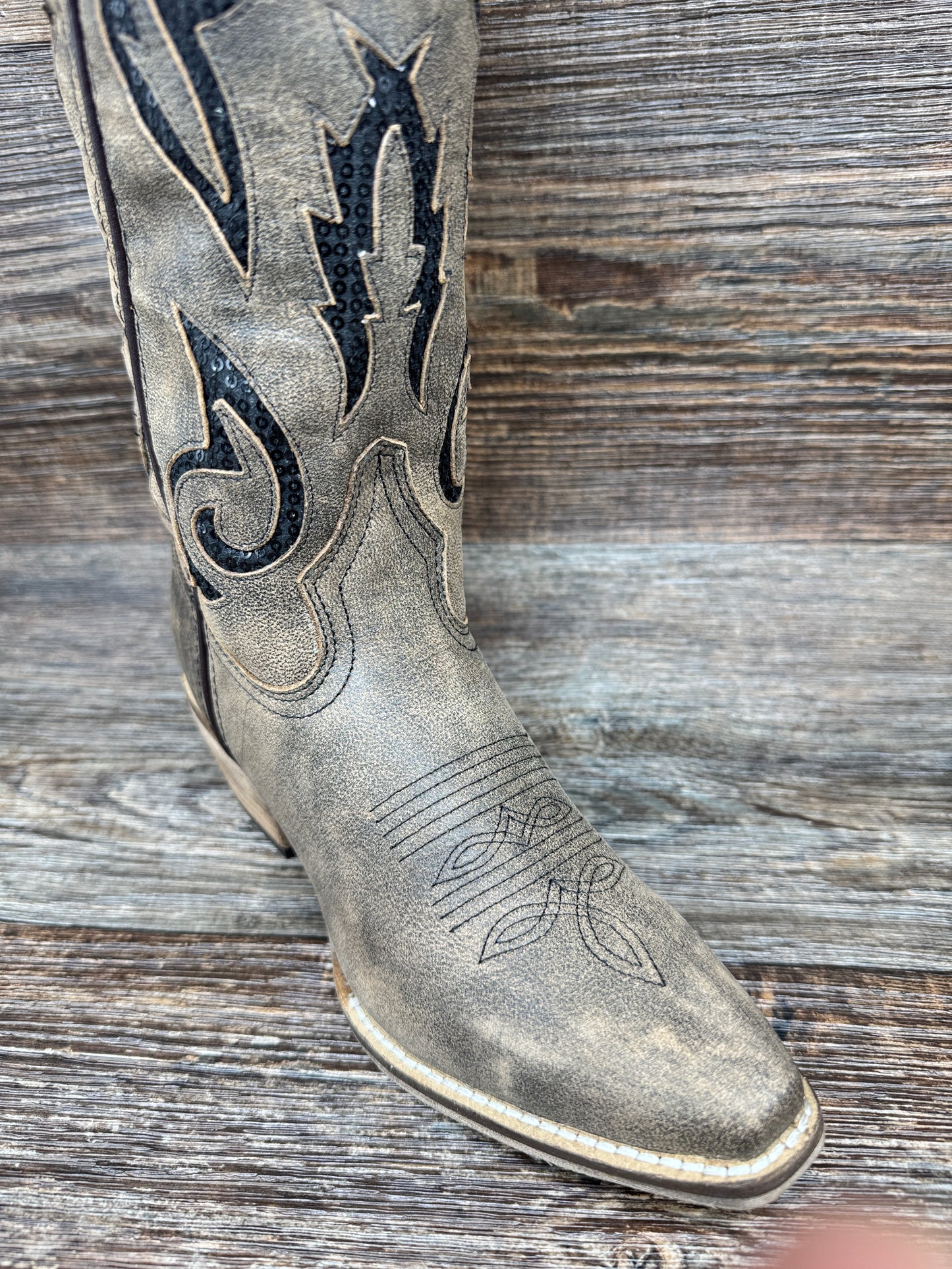 5131 Women's Snip Toe Western Boot with Black Sequin Inlay by Abilene Boot Co