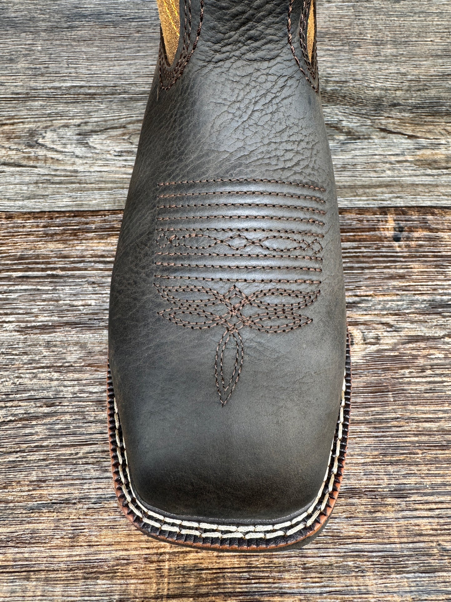 10061119 Men's Steel Toe Activator VentTek H2O Work Boot by Ariat