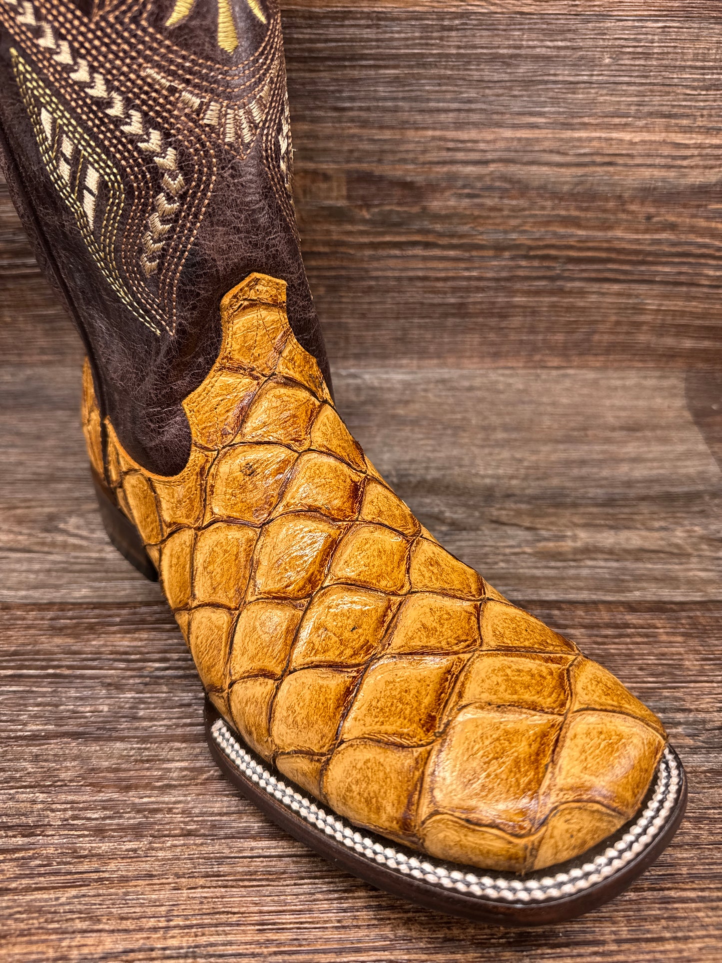 433936 Men's Bronco Pirarucu Print Square Toe Western Boot by Ferrini