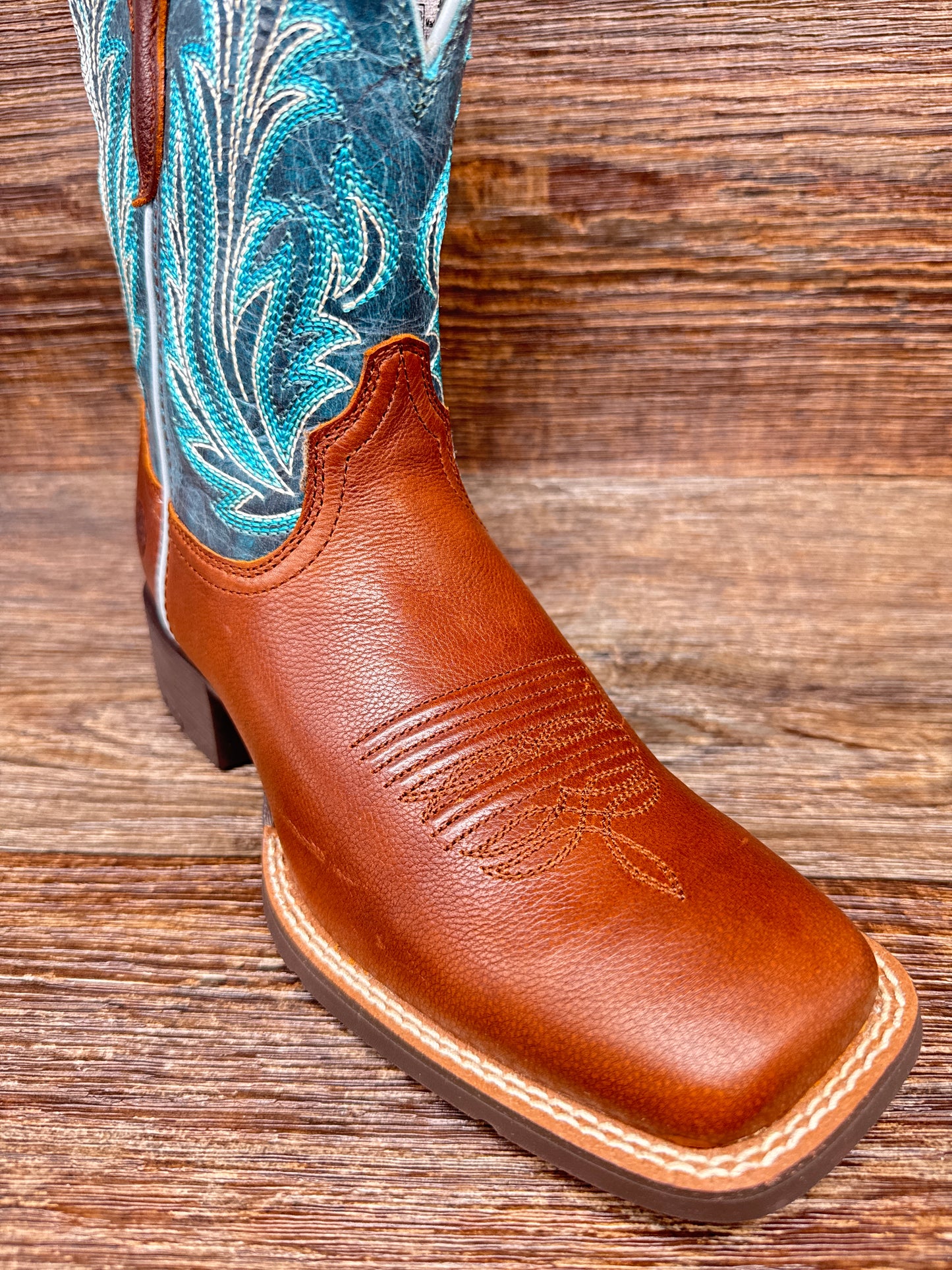 10064073 Women's Round Up Filly Square Toe Western Boot by Ariat