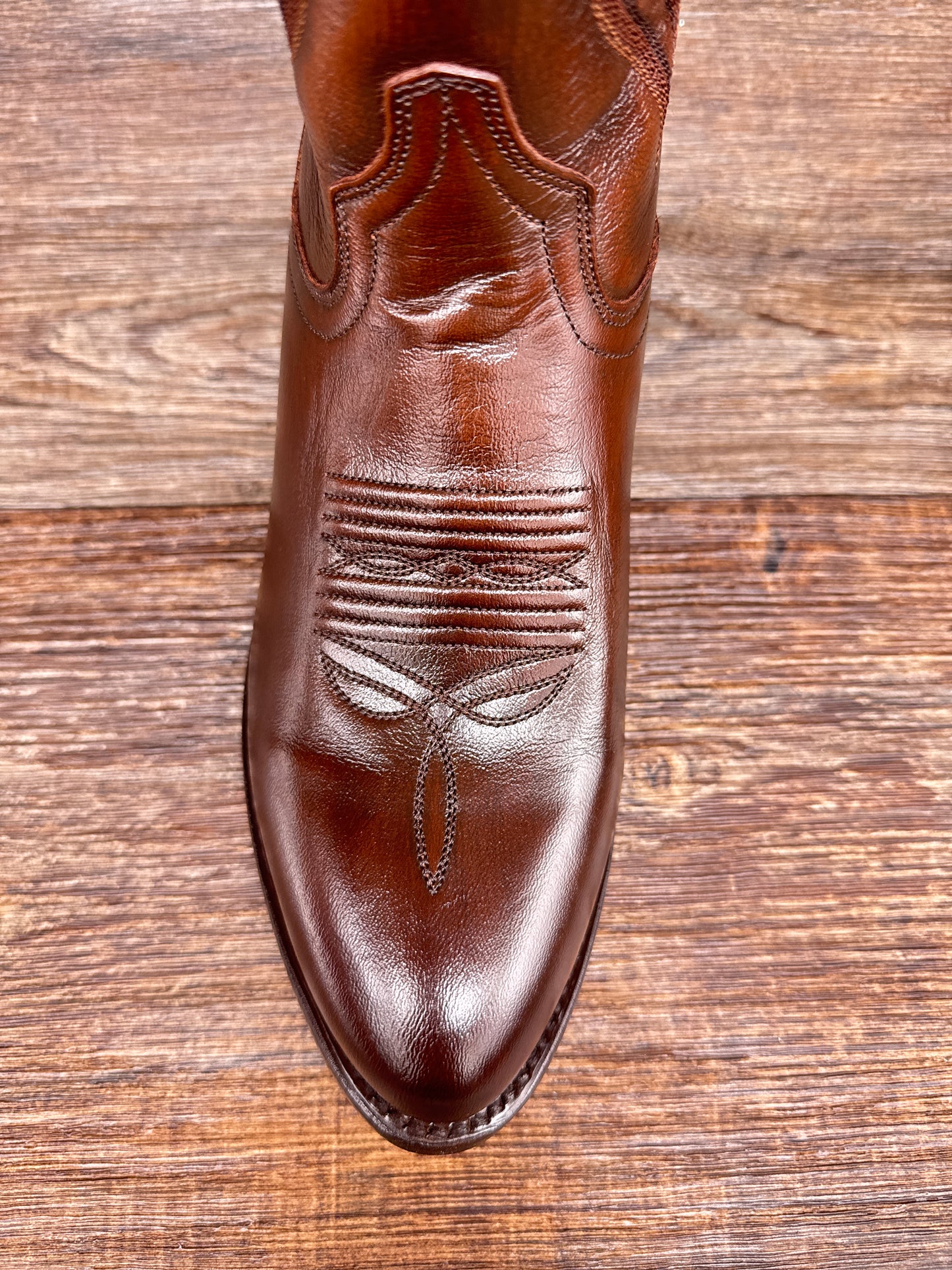 DP2111R Men's Milwaukee R Toe Western Boot by Dan Post