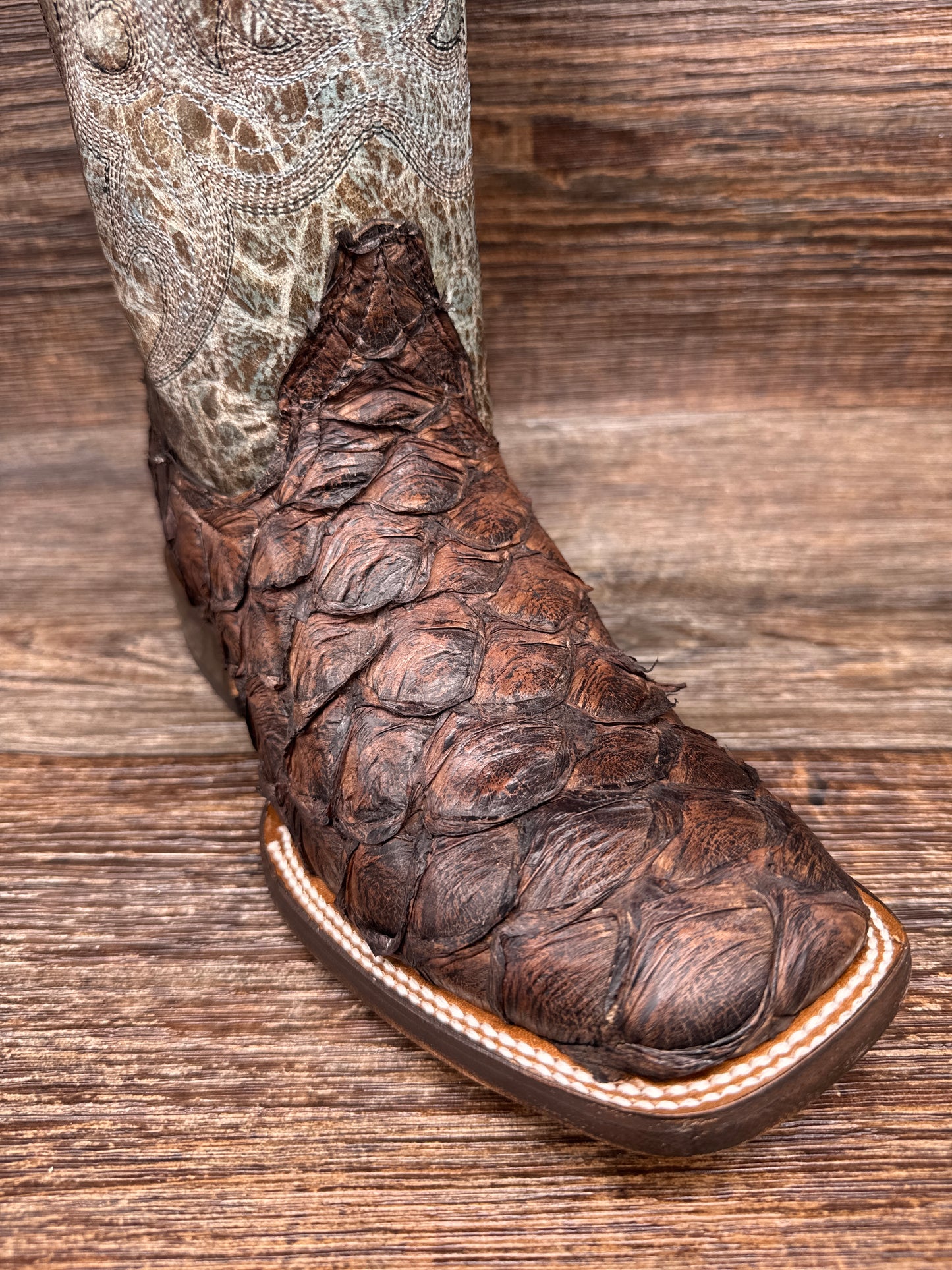 B5023 Men's Tobacco Genuine Pirarucu Fish Skin Western Boot by Corral