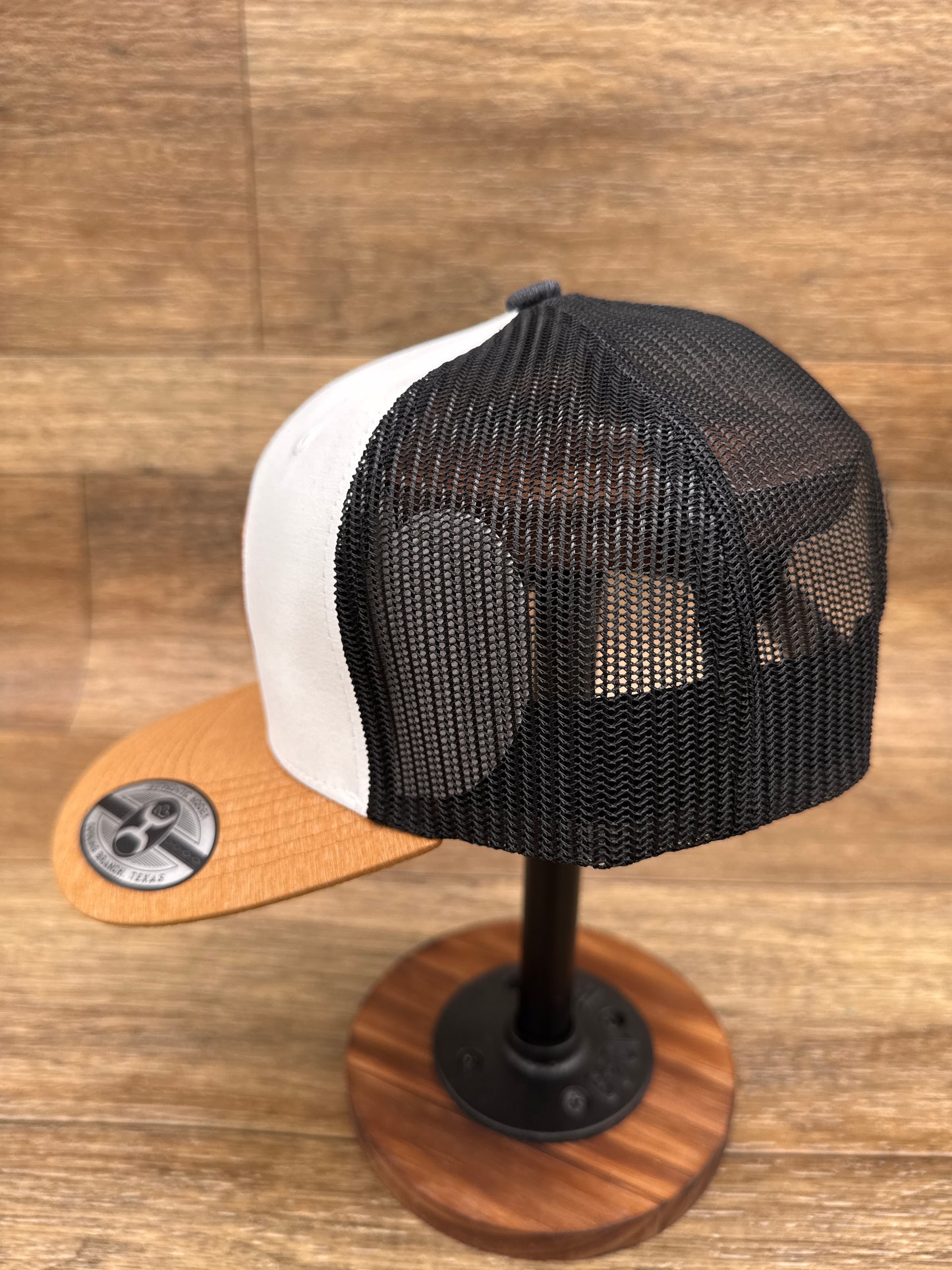 2546T-WHBK Primo White & Black Cap by Hooey