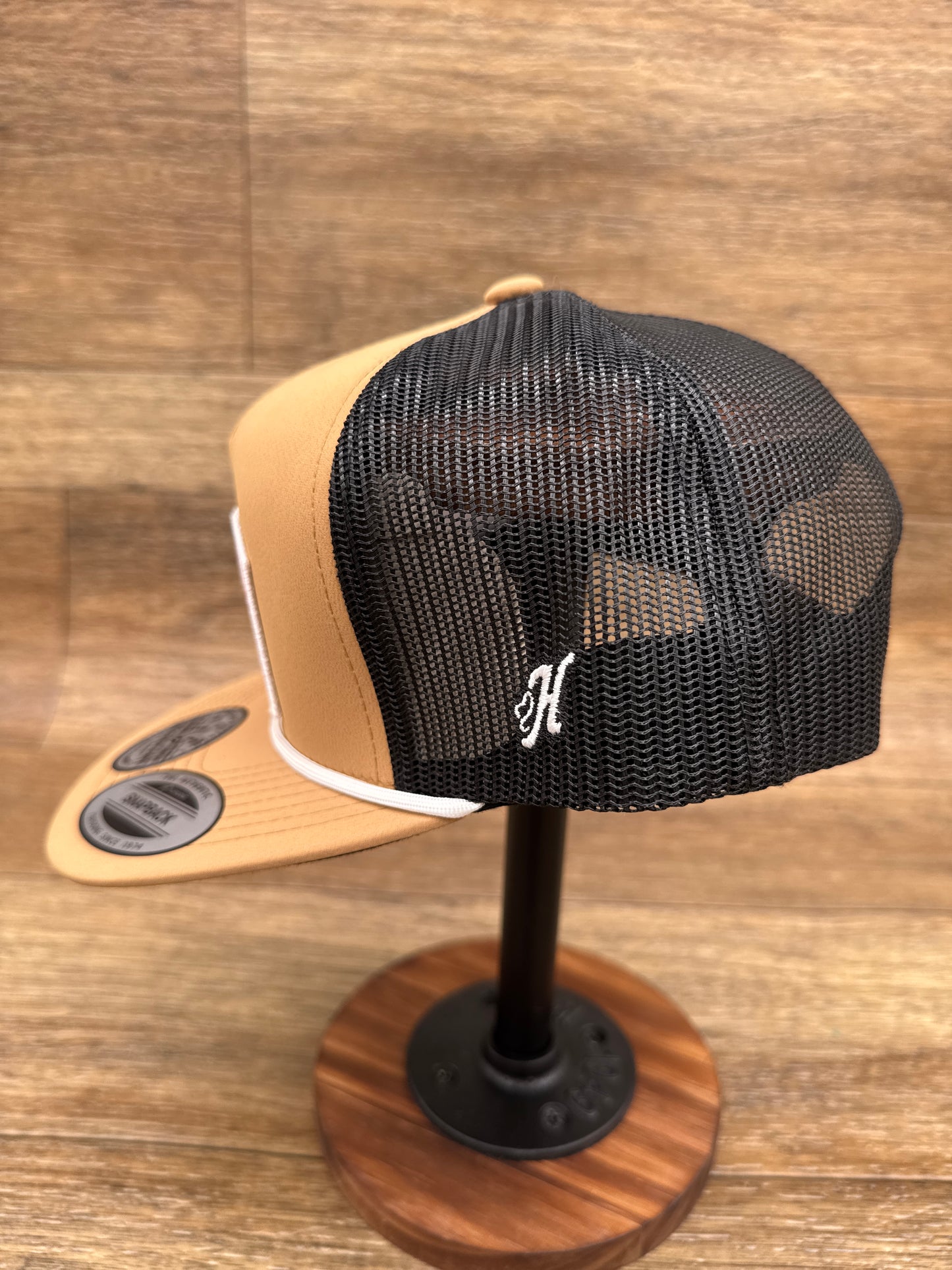 2567T-TNBK John Wayne Tan & Black Cap by Hooey