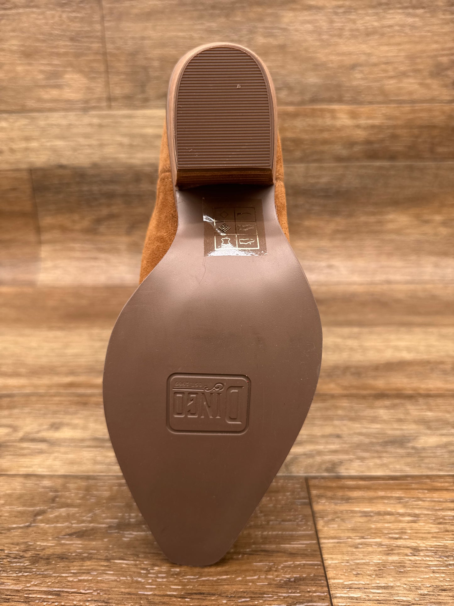 DI597CM Women's Thunder Road 16 inch Leather Boot by Dingo