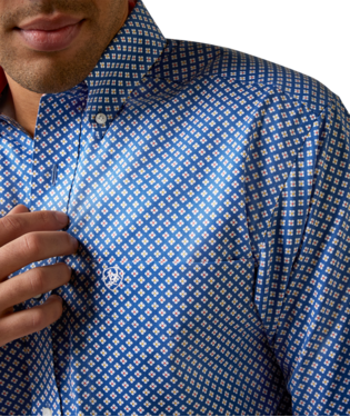 10044855 Men's Wren Wrinkle Free Fitted Shirt by Ariat