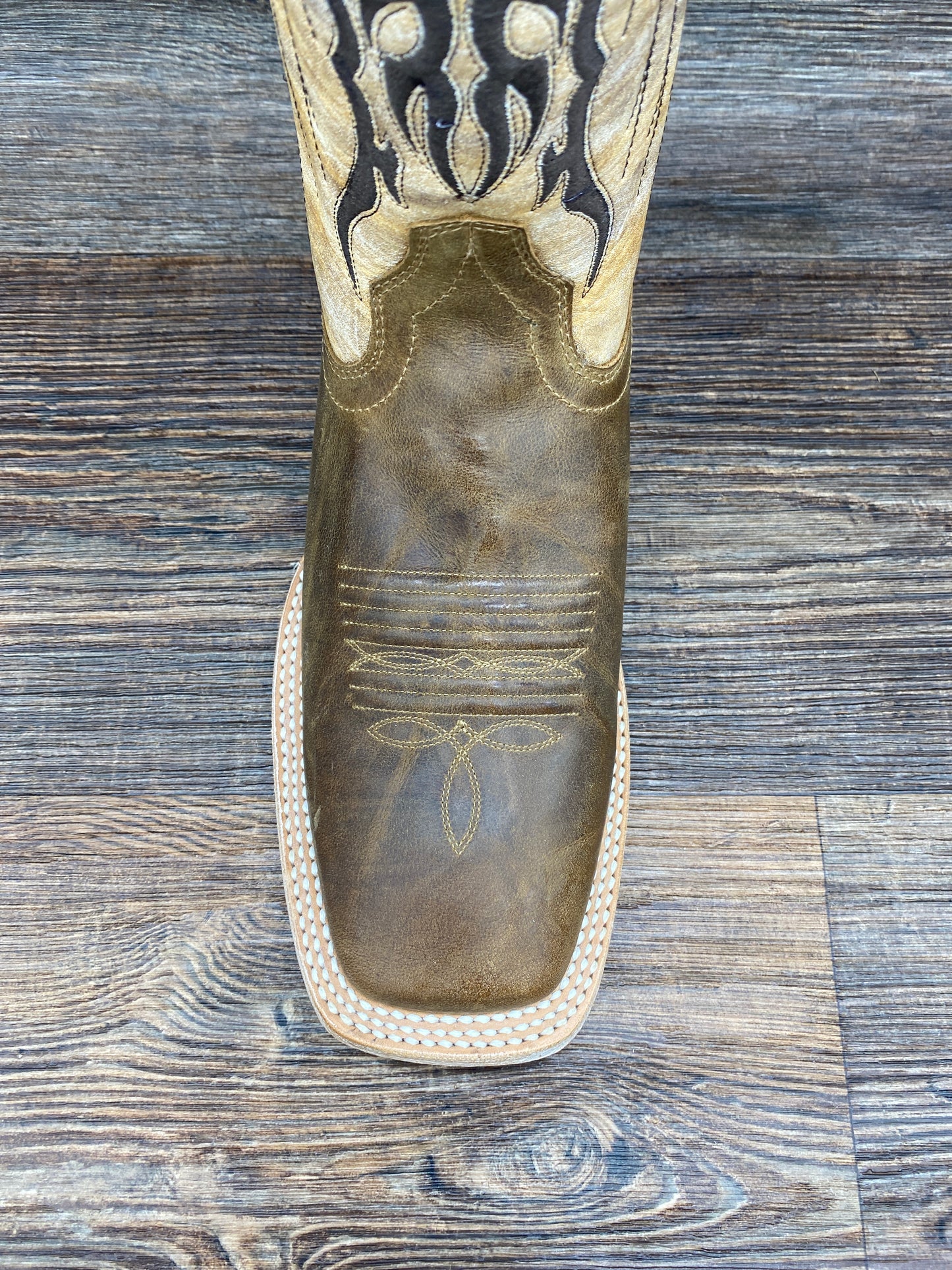 10018306 Men's Mesteno Square Toe western Boot by Ariat