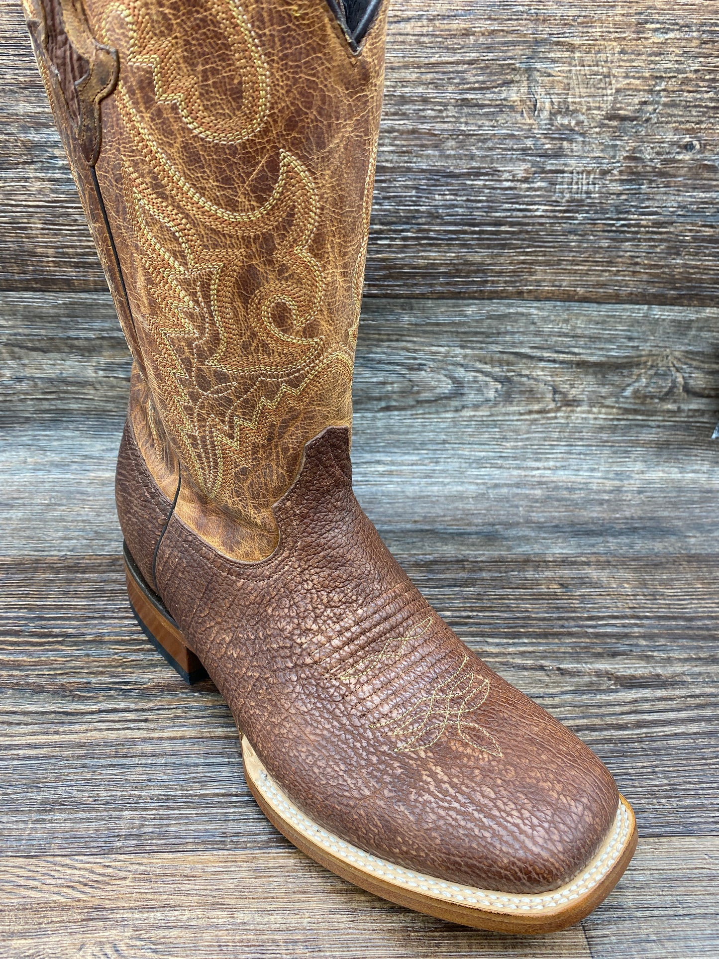 m4483-wf Men's Ryan Sanded Shark Western Boot in Cognac by Lucchese
