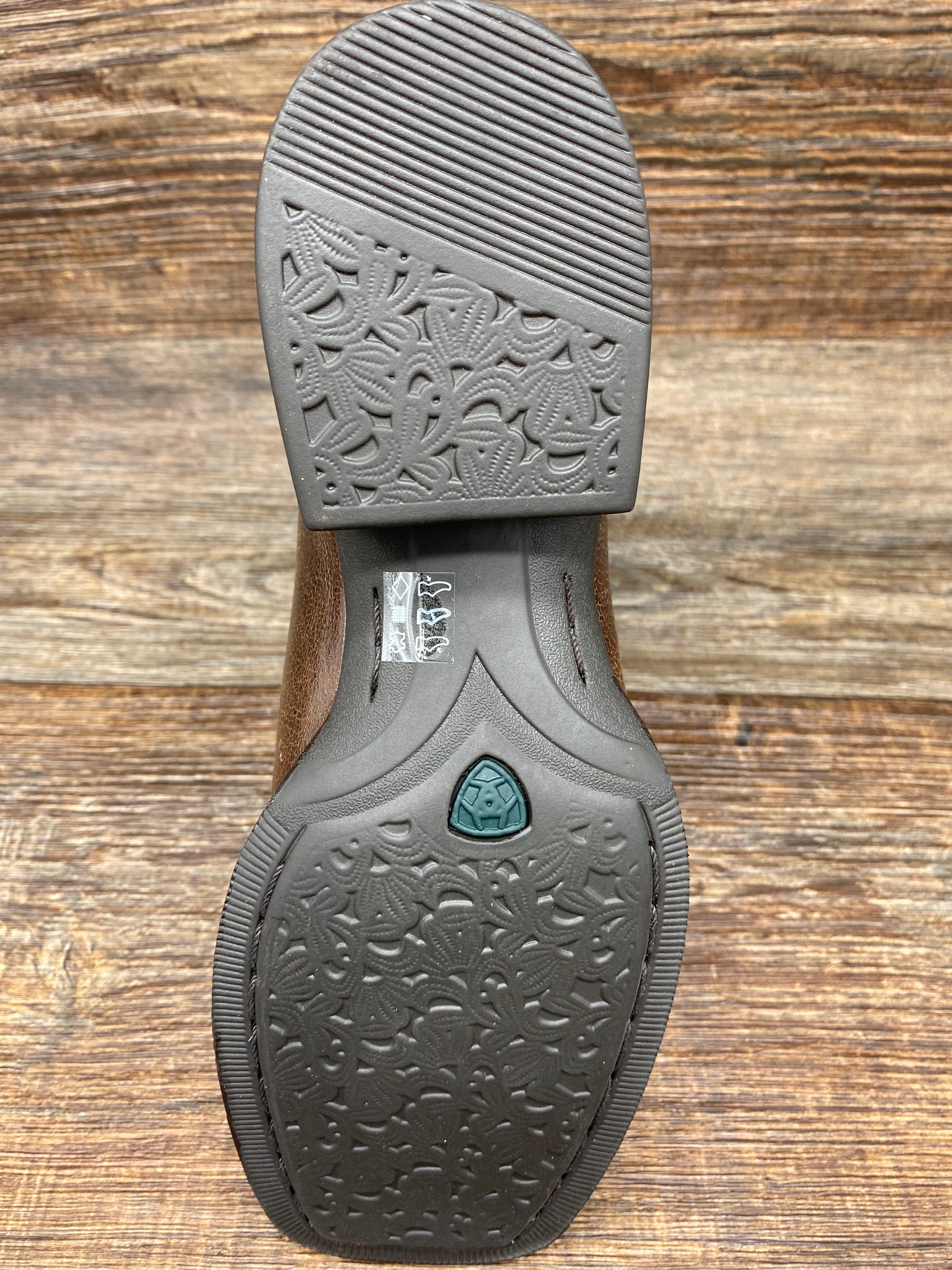 10038420 Women's Round Up Wide Square Toe Western Boot by Ariat