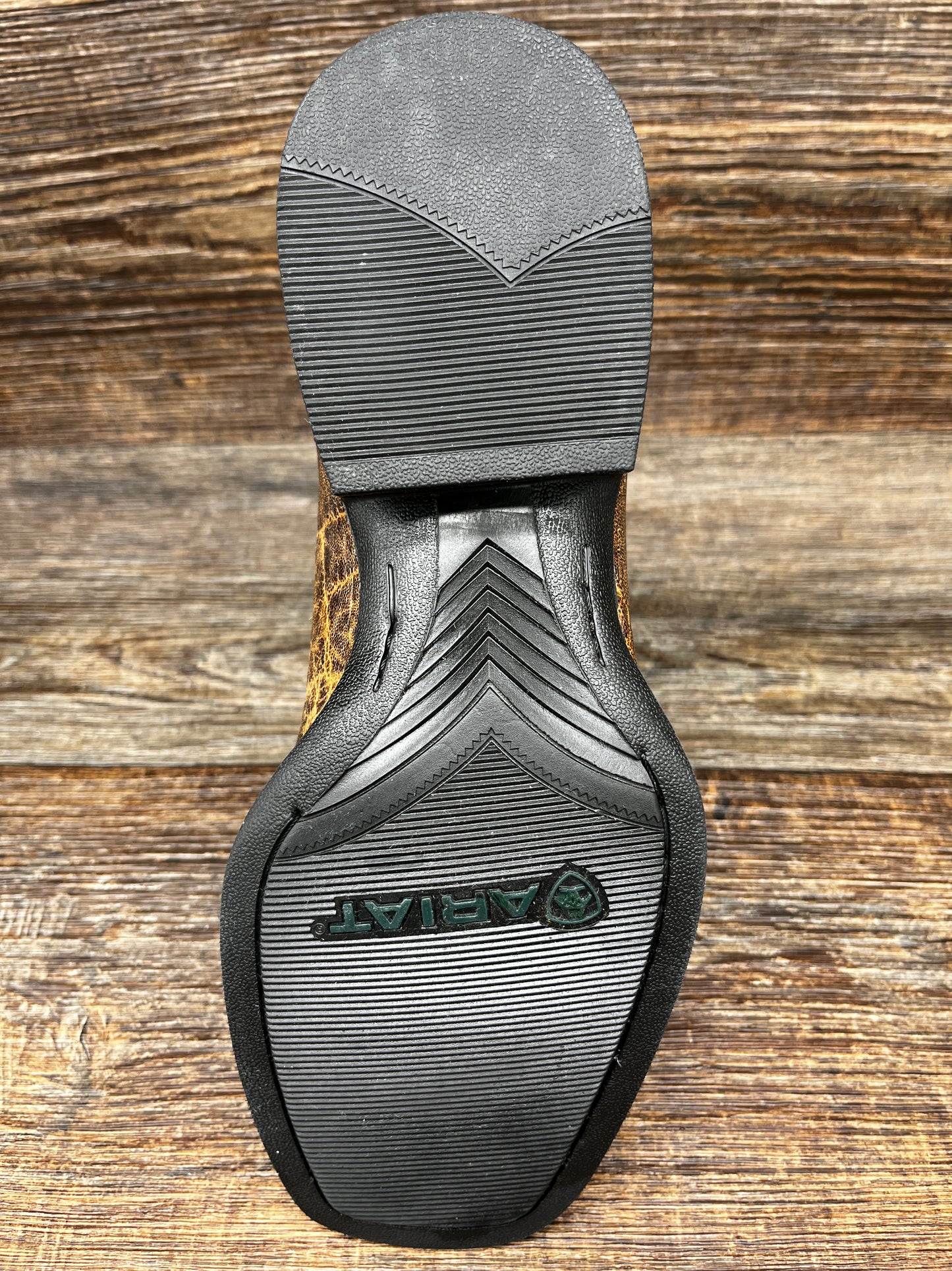 10040277 Men's Sport Smokewagon Square Toe Western Boot by Ariat