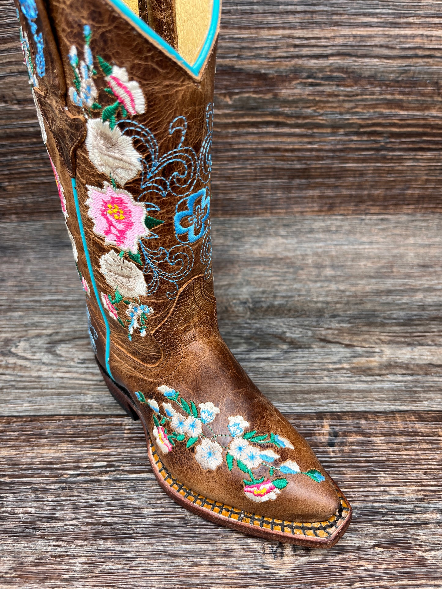 mk8012 Kid's Snip Toe Floral Embroidered Western Boot by Macie Bean