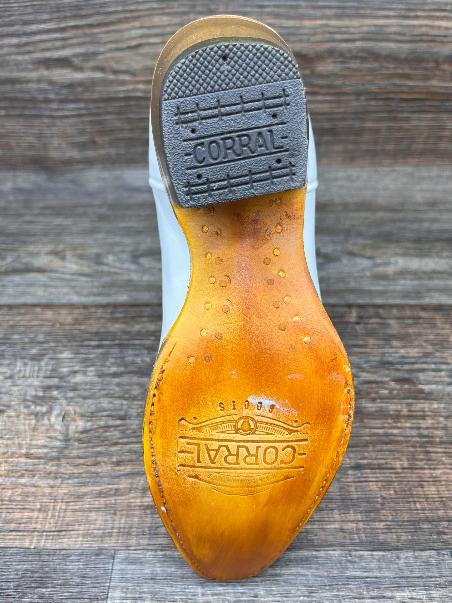 z5046 Women's Snip Toe Western Boot by Corral