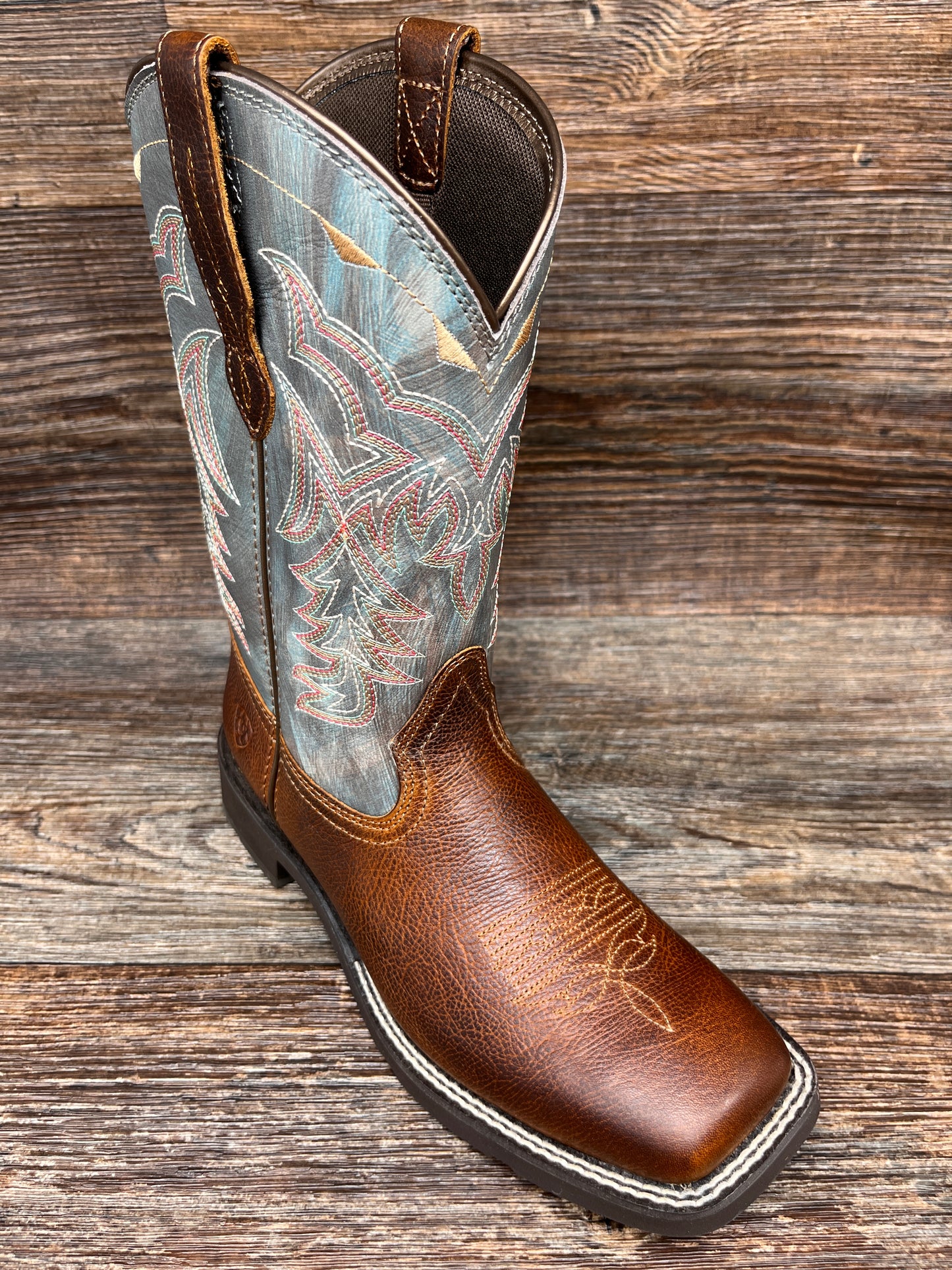 10042420 Women's Delilah Square Toe Western Boot by Ariat