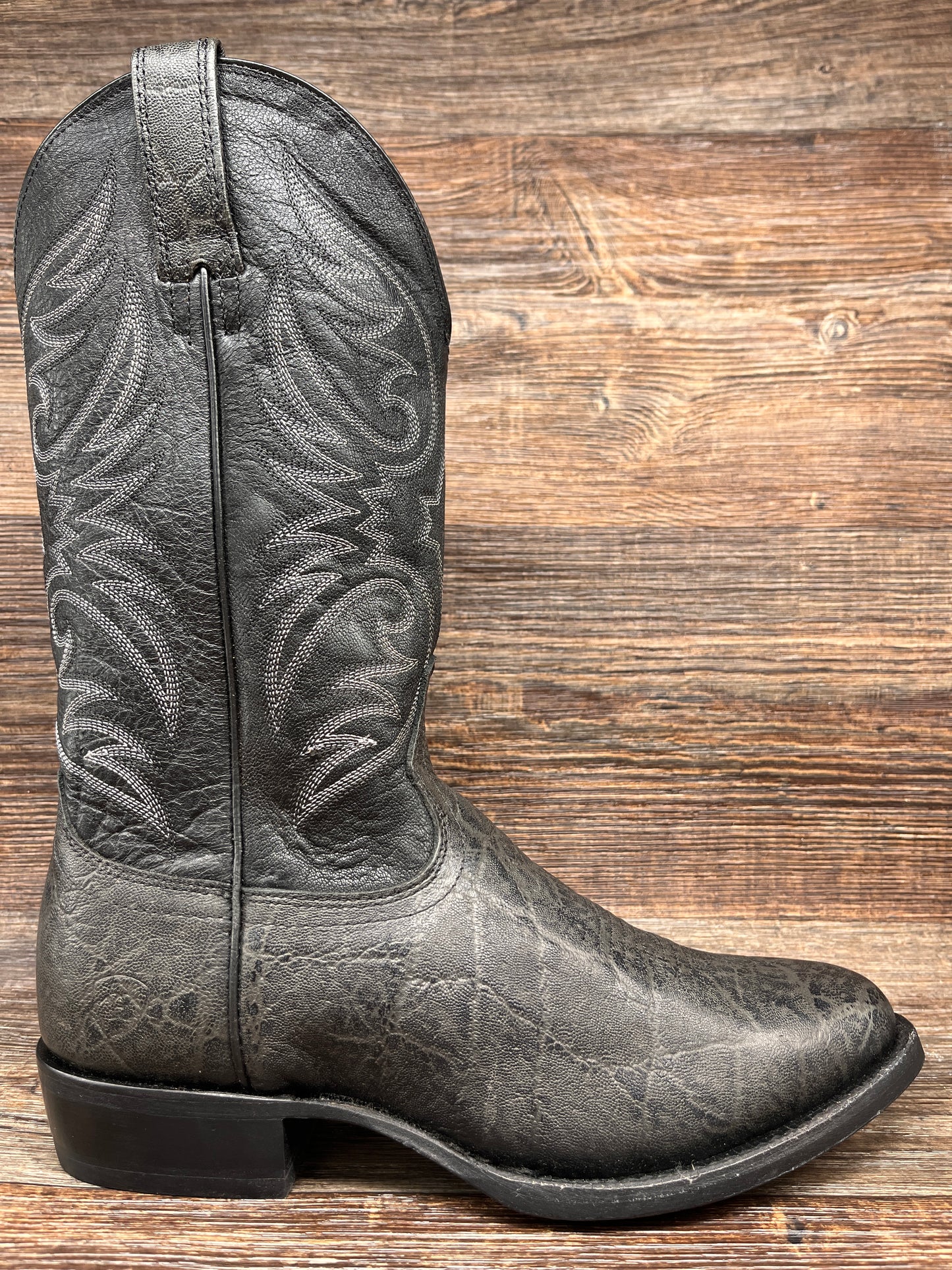 10044556 Men's Bankroll Round Toe Western Boot in Black by Ariat