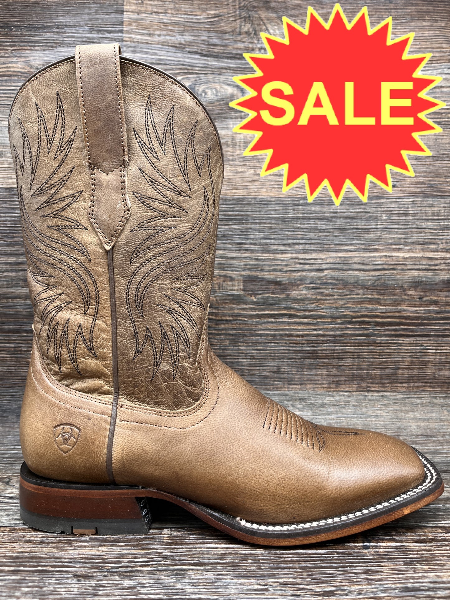 10040327 Men's Circuit Wagner Square Toe Western Boot by Ariat