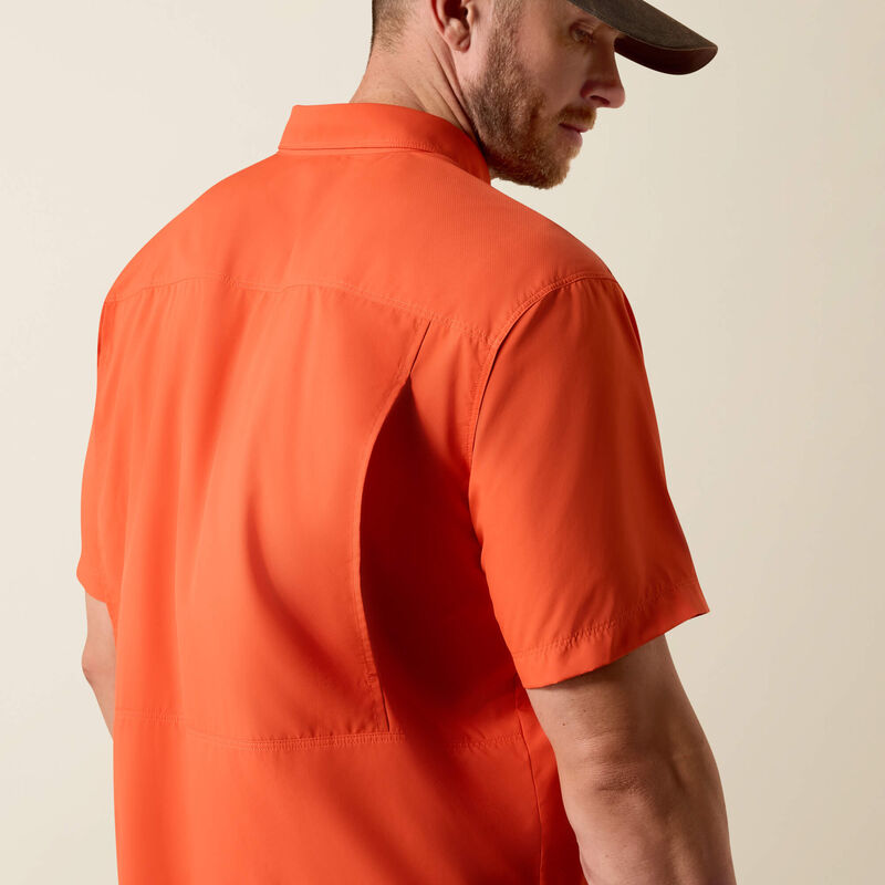 10071553 Men's Outbound Classic Fit Shirt by Ariat