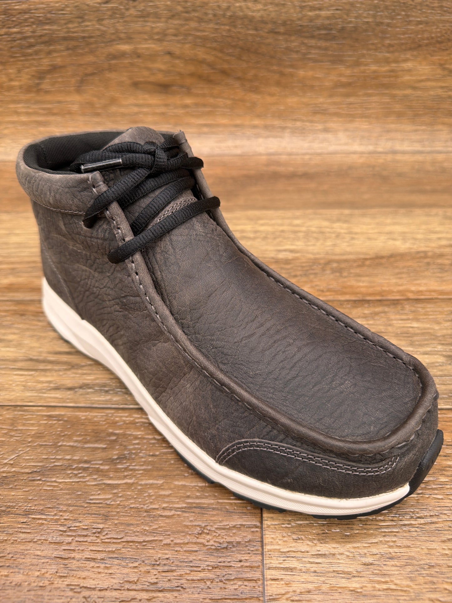 Men's Spitfire Grey Elephant Print Casual Shoe by Ariat - toe view
