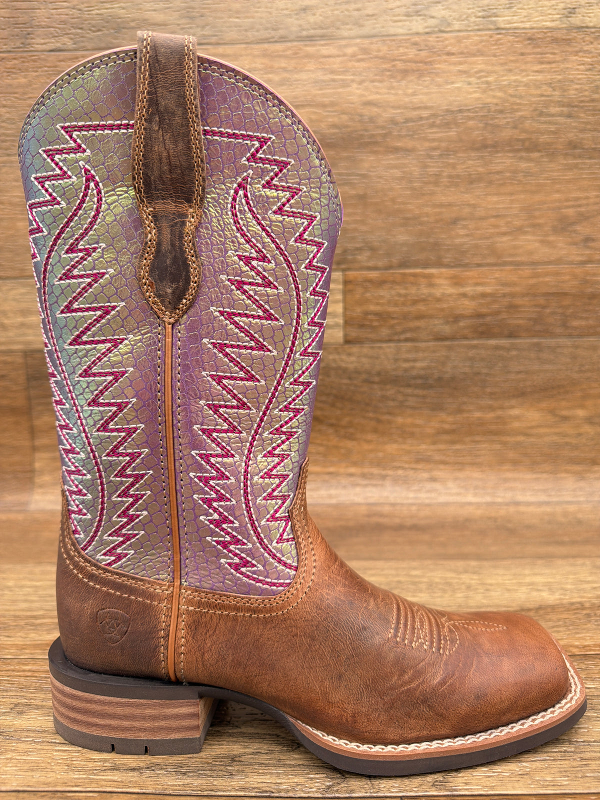 Women's Monte Vista Wide Square Toe Western Boot by Ariat - profile view