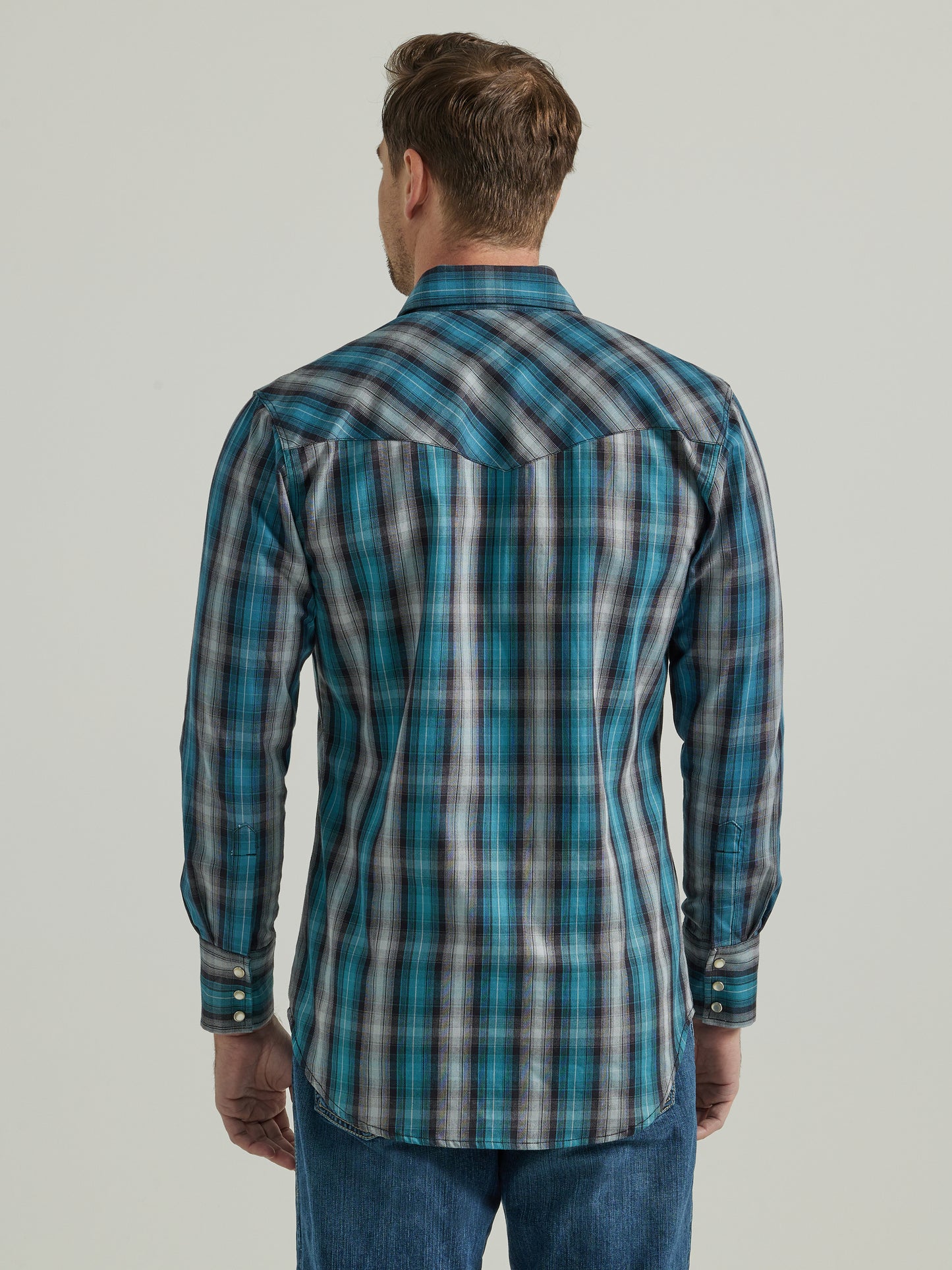 2337358 Men's Flame Resistant Long Sleeve Snap Work Shirt by Wrangler
