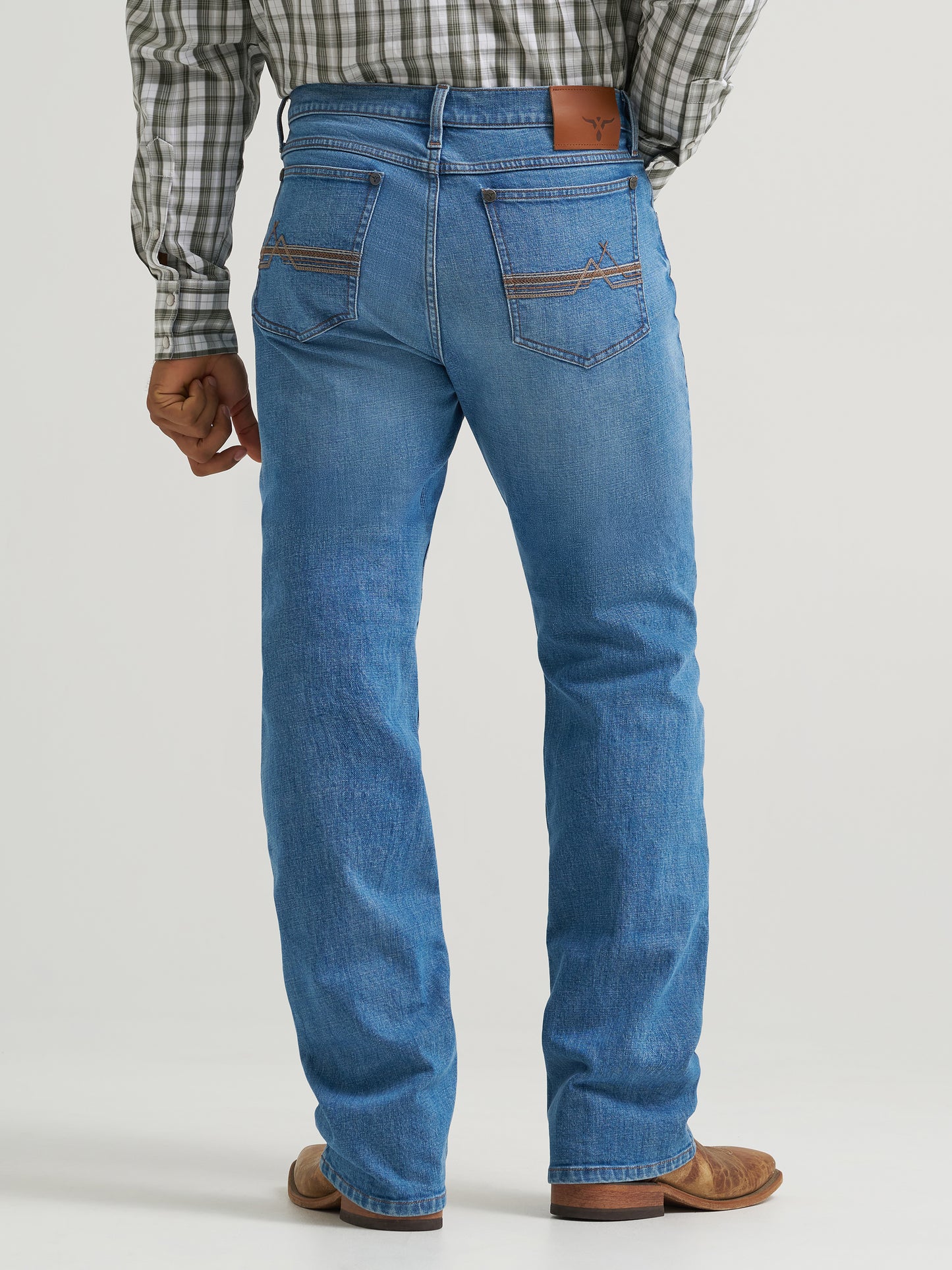 112374836 Men's 20x 42 Vintage Boot Jean by Wrangler