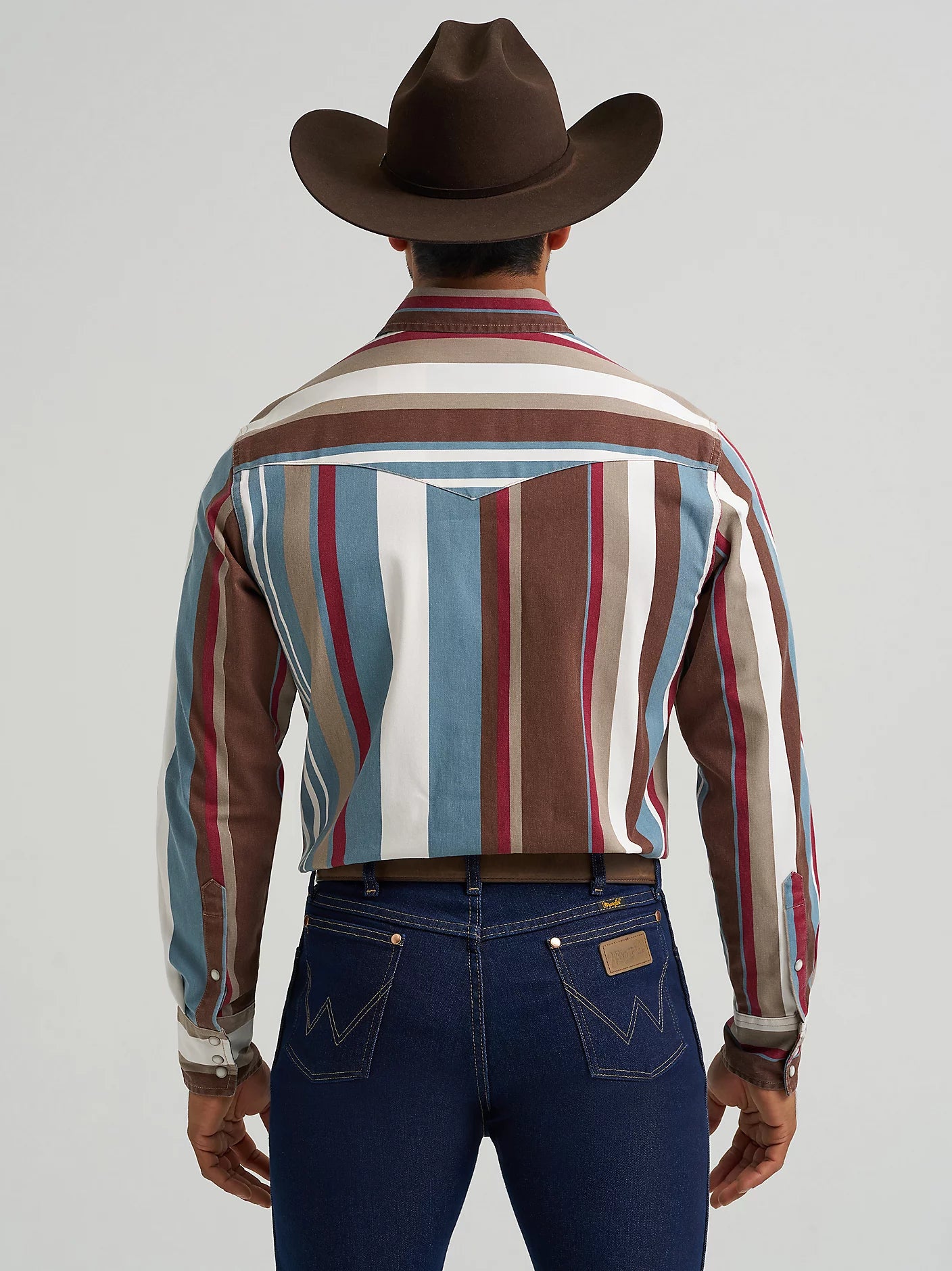 2375204 Men's Brushpopper Long Sleeve Snap Shirt by Wrangler