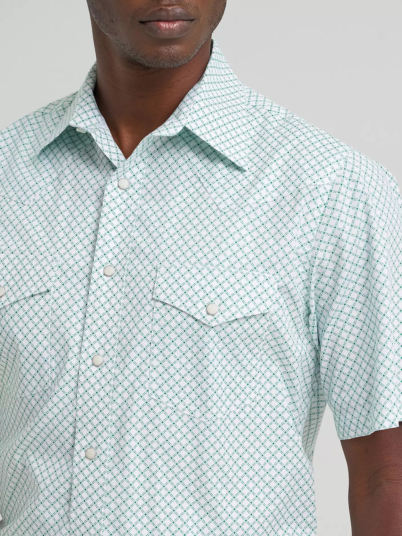 112378708 Men's 20X Competition Short Sleeve Western Shirt by Wrangler