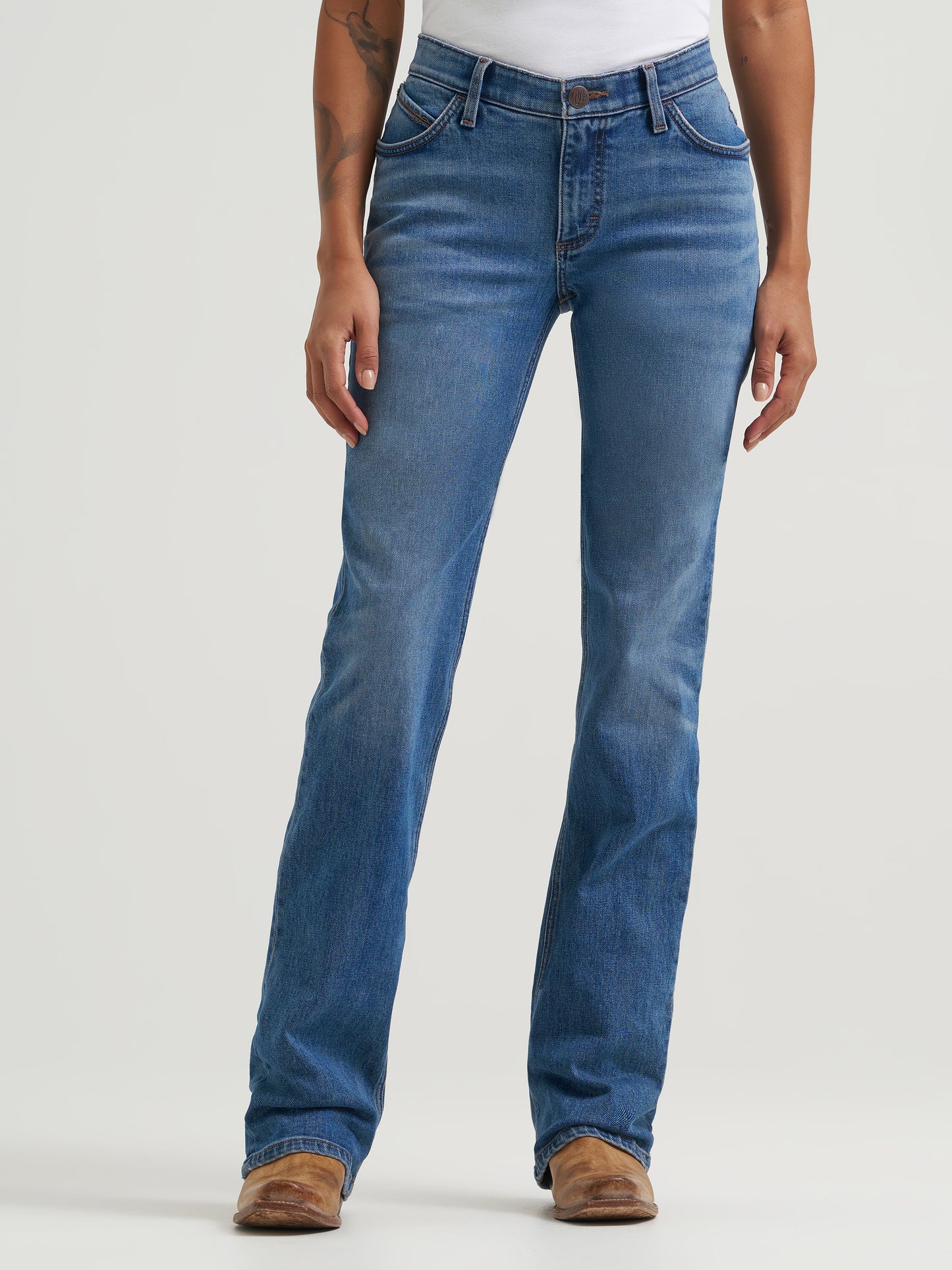 112379427 Women's Bootcut Willow Ultimate Riding Jean by Wrangler