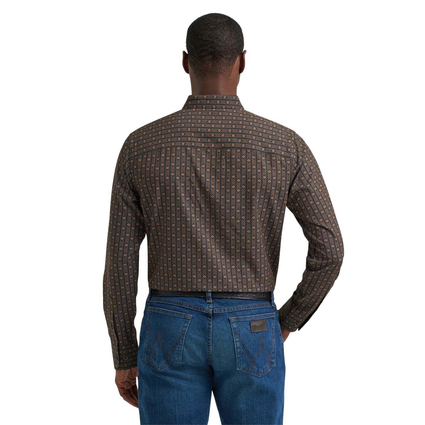 112381619 Men's Cody Johnson Long Sleeve Performance Shirt by Wrangler