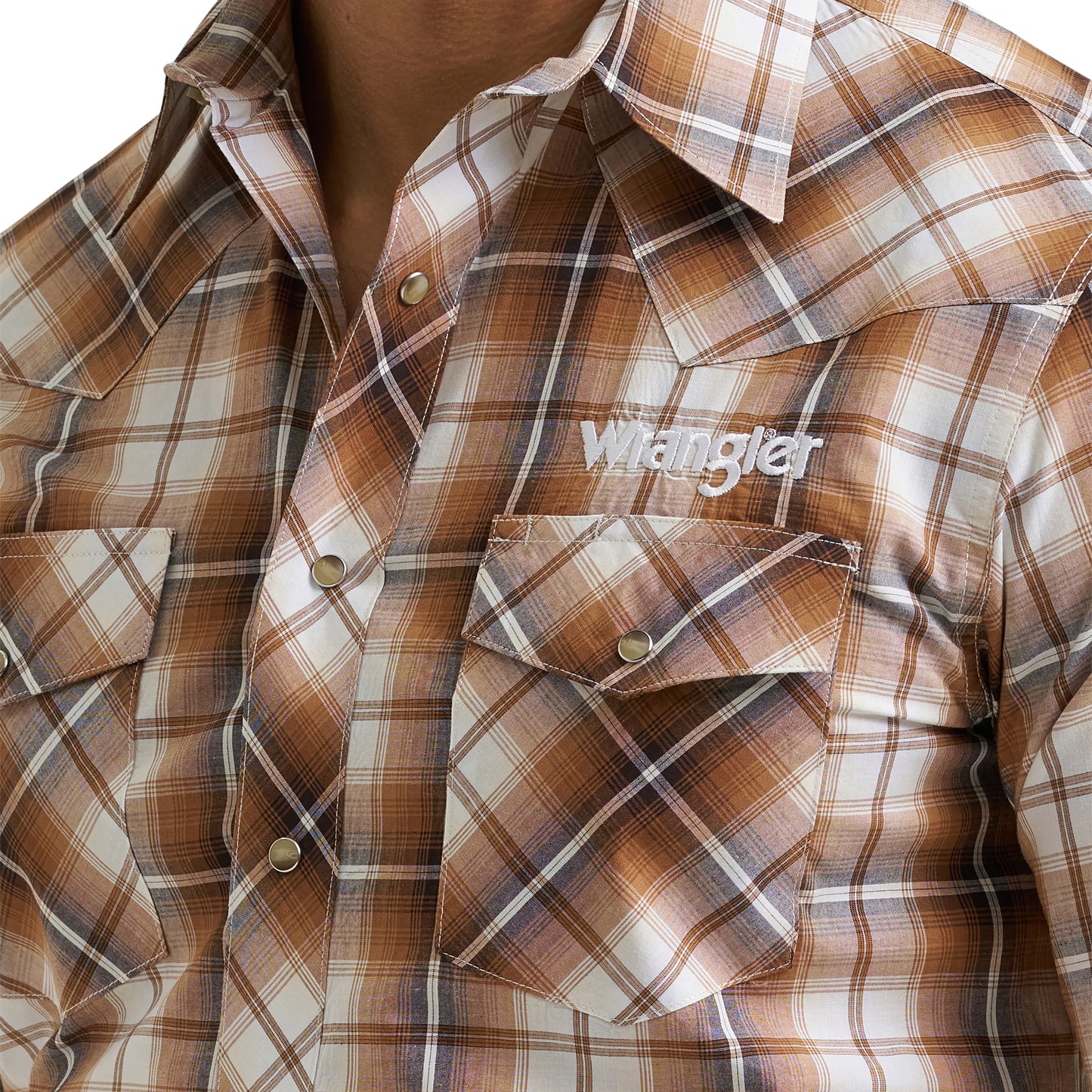 112381988 Men's Long Sleeve Snap Logo Shirt by Wrangler
