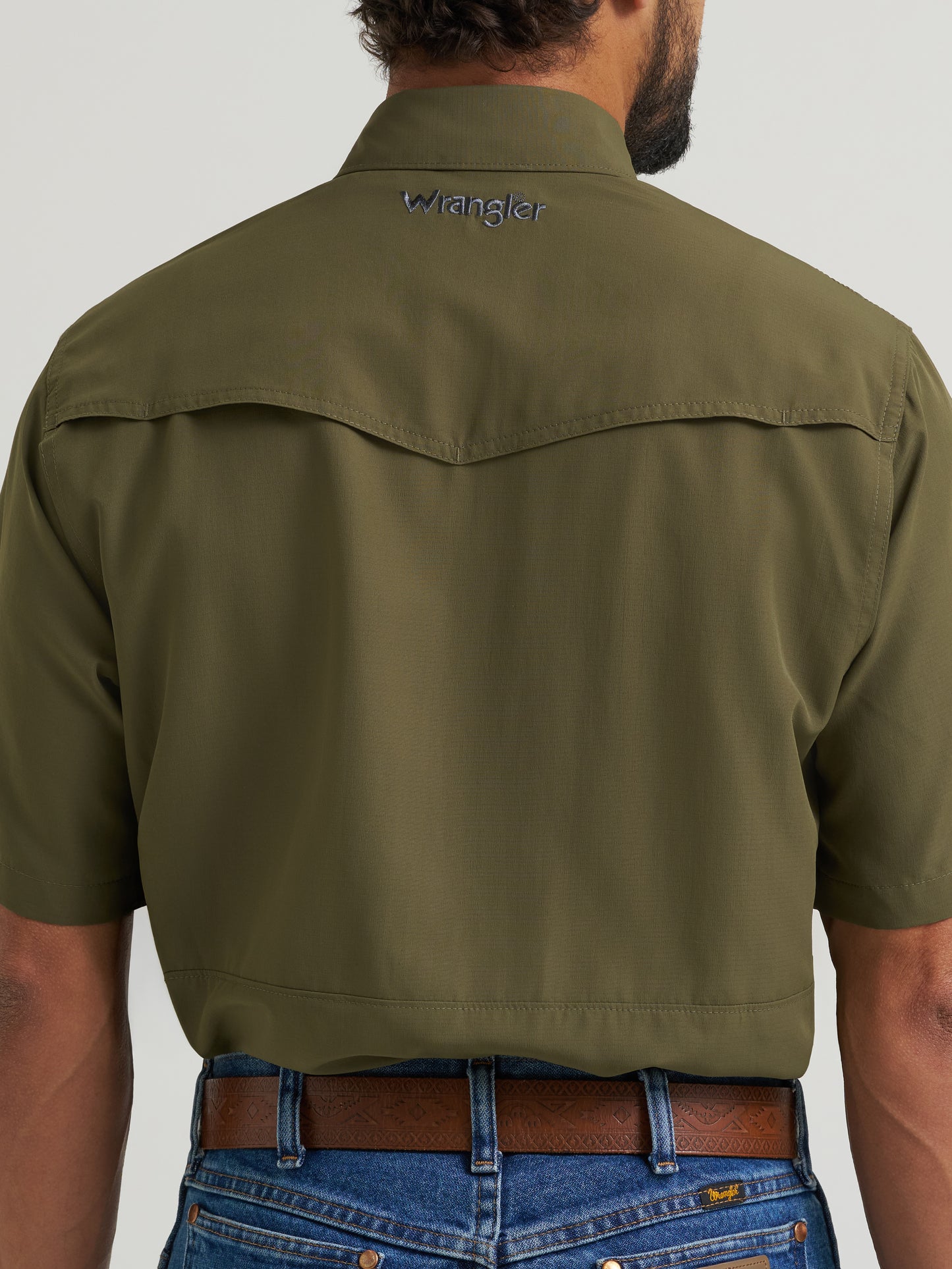 112382383 Men's Western Performance Short Sleeve Shirt by Wrangler