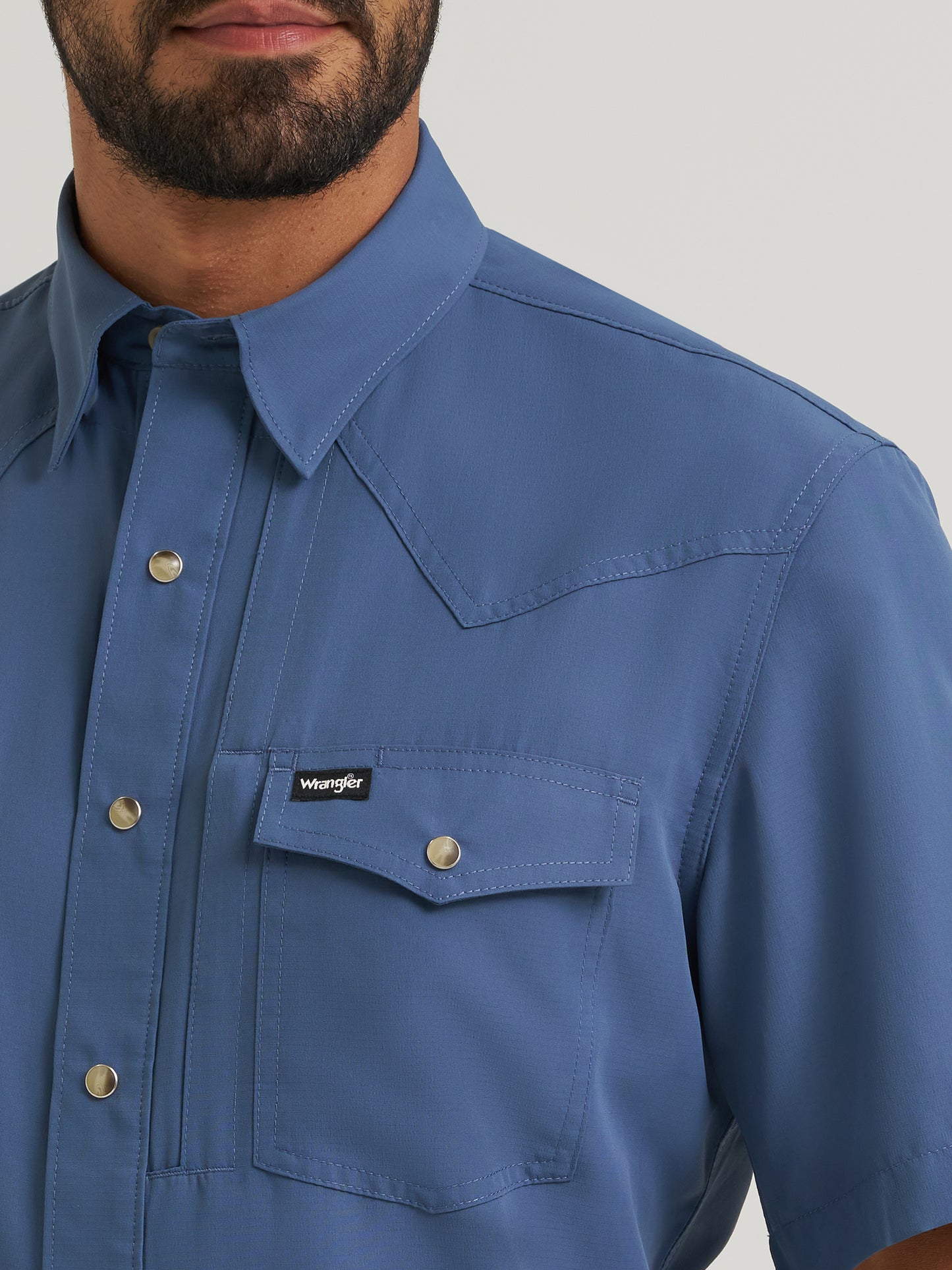 112382384 Men's Western Performance Short Sleeve Shirt by Wrangler