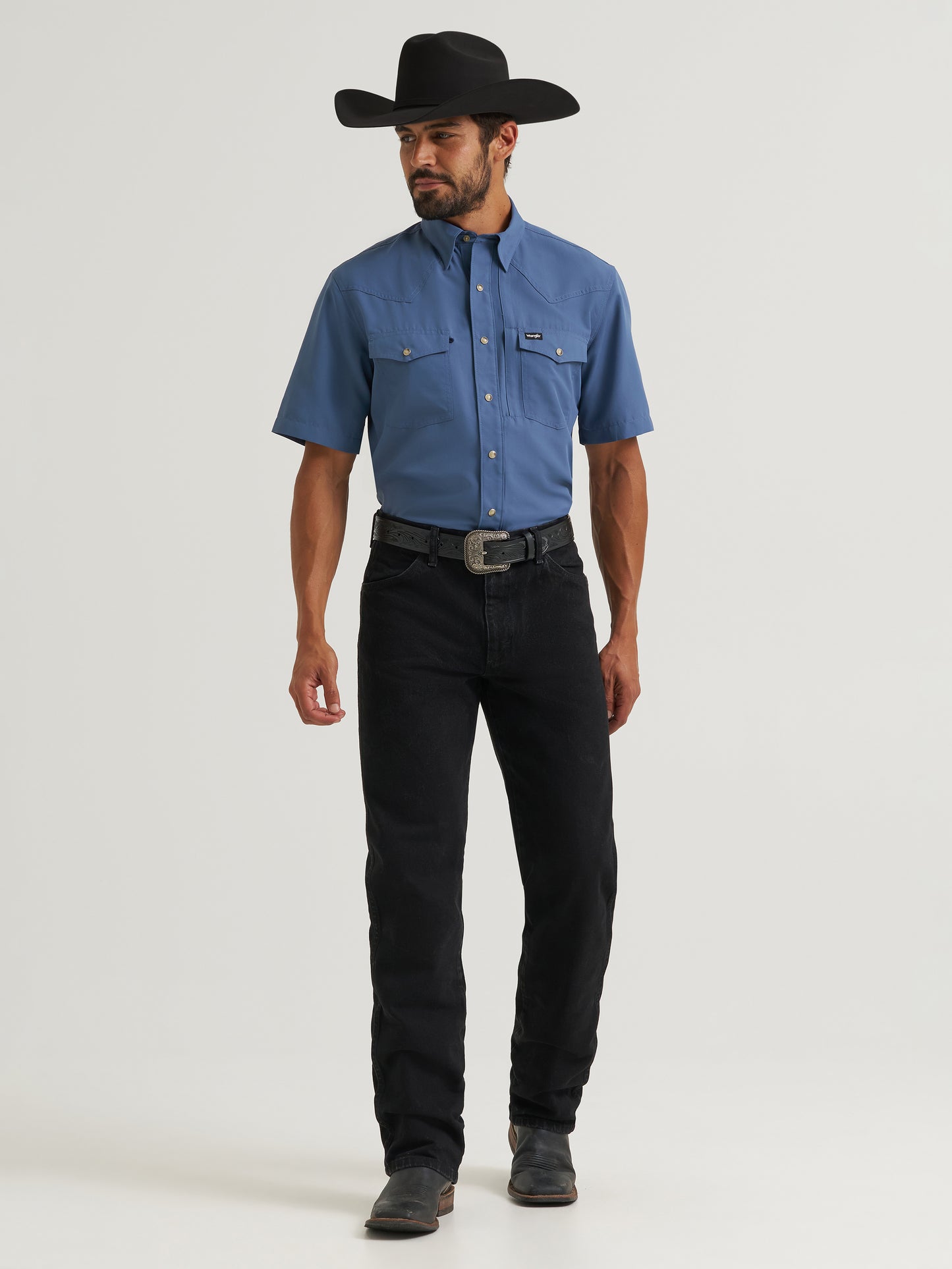 112382384 Men's Western Performance Short Sleeve Shirt by Wrangler