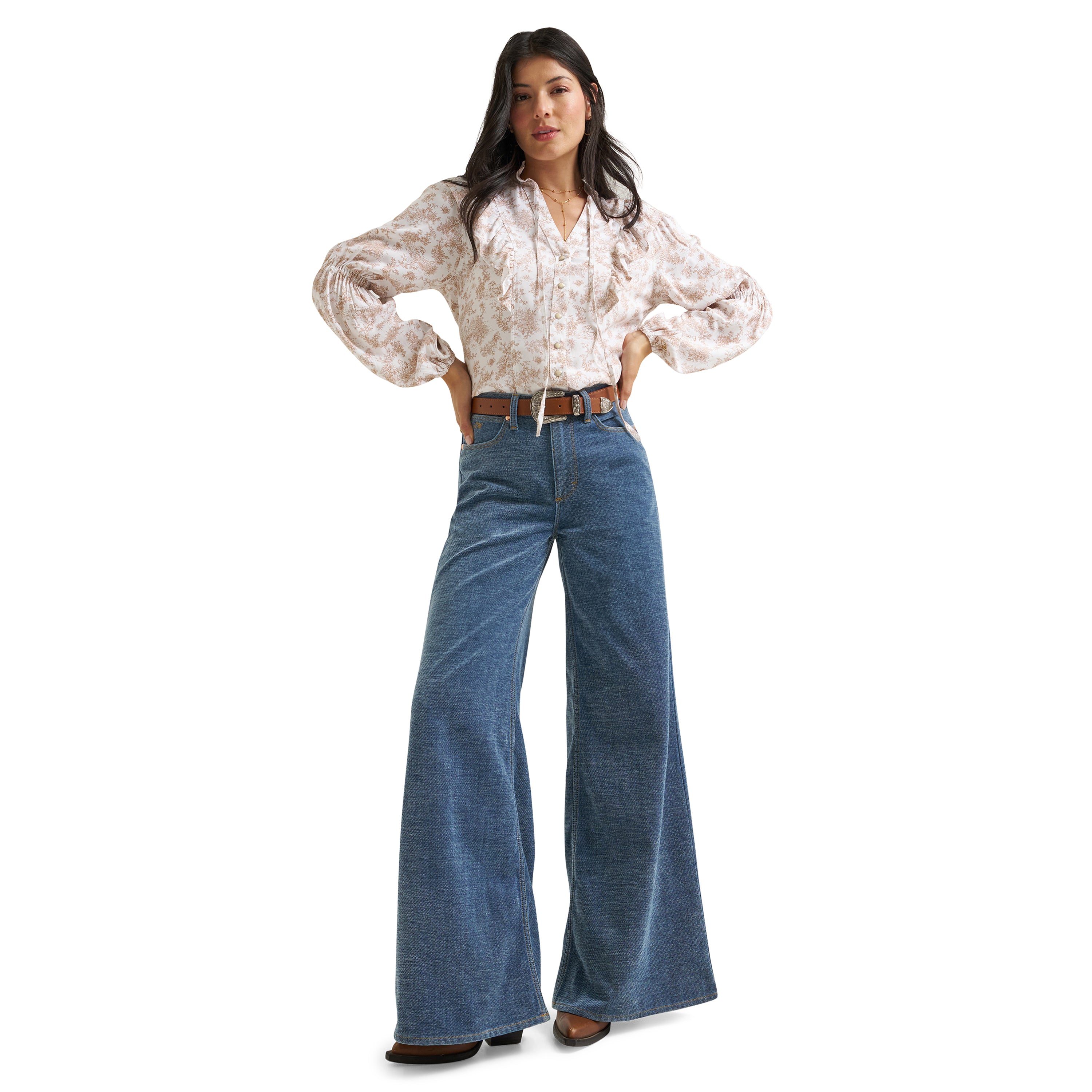 112382902 Women's Lainey Wilson Cheeky Wide Leg Jean by Wrangler