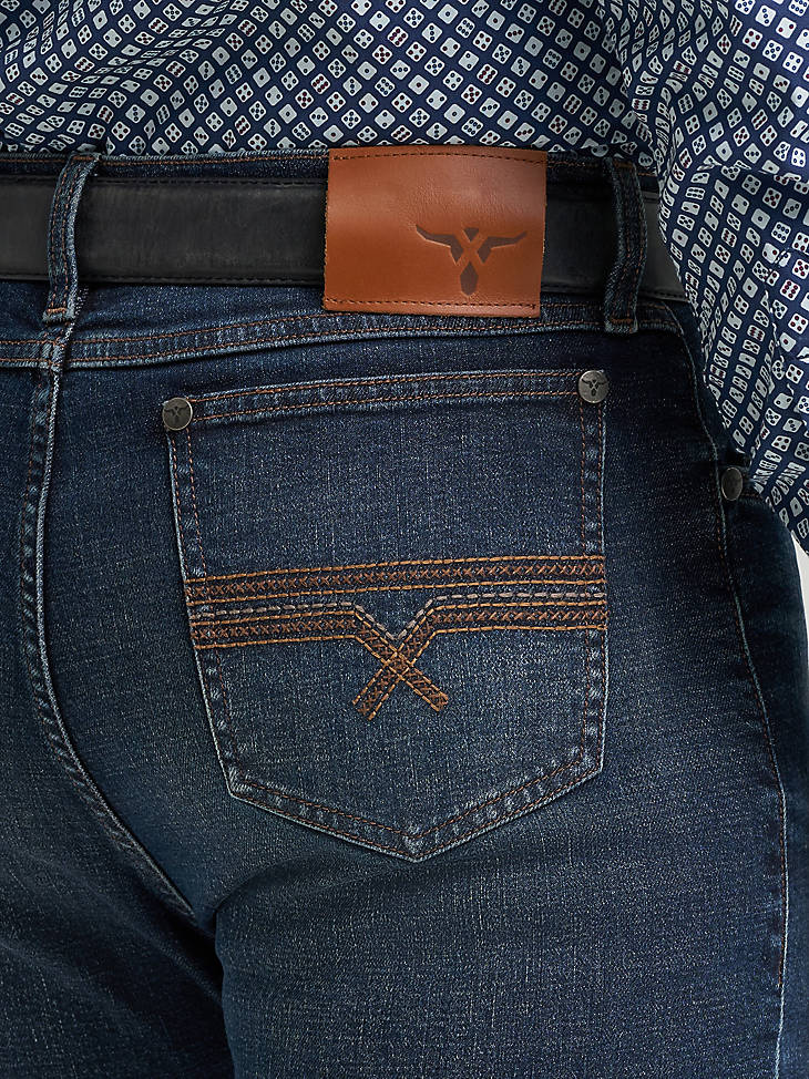 Wrangler Men's 20X No. 44 Slim Fit Straight Leg Jean in Wallace - back pocket detail