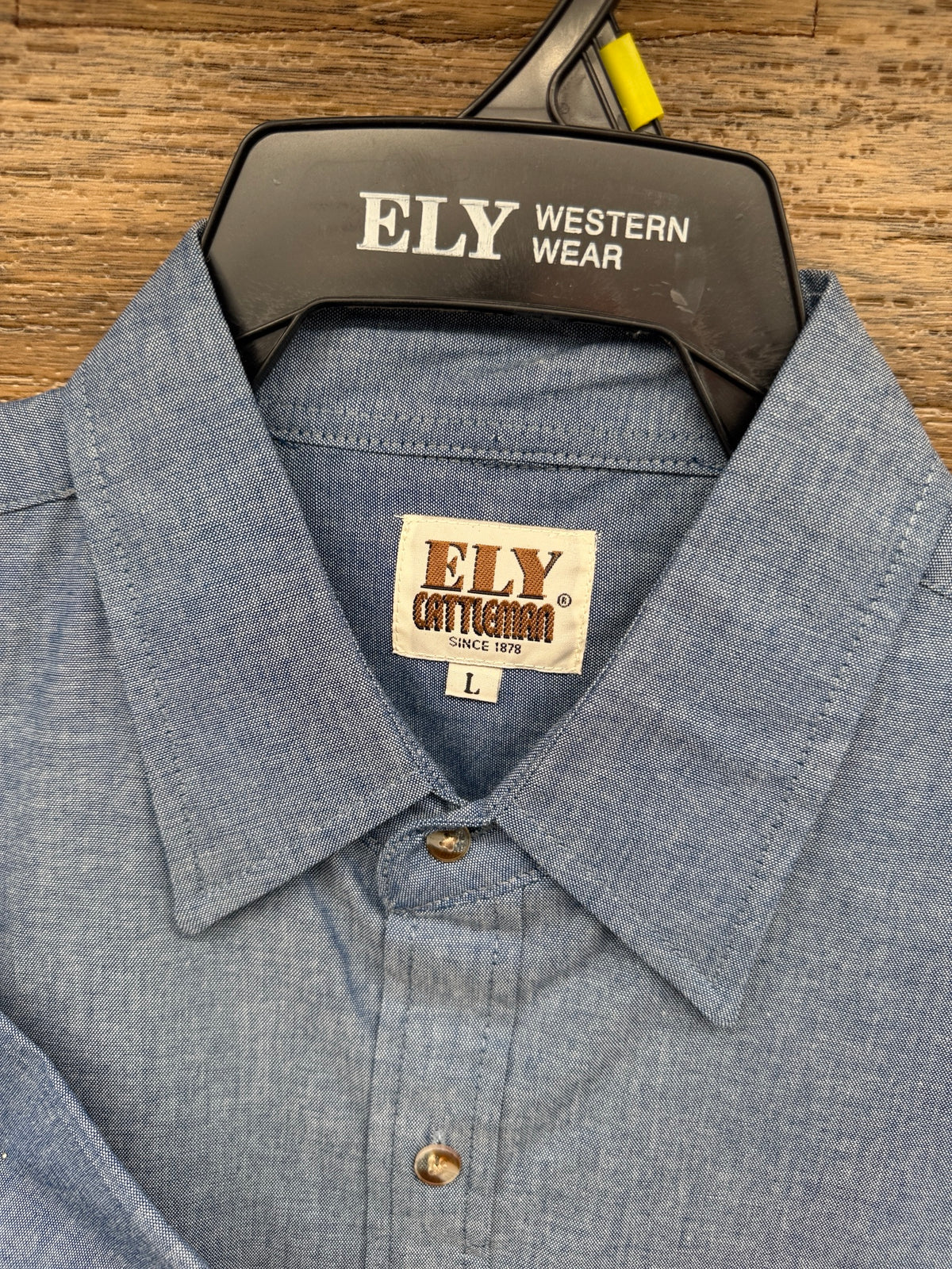 Men's Short Sleeve Button-Front Chambray Shirt by Ely & Walker - collar and label