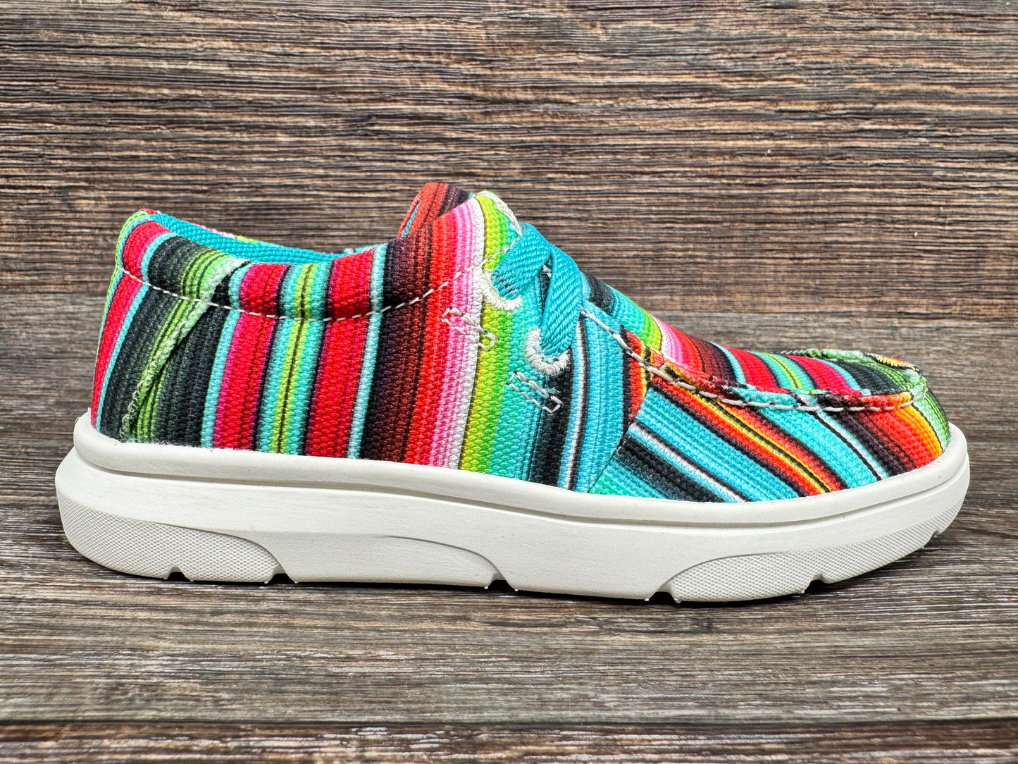 10050907 Youth Hilo in Striking Serape by Ariat