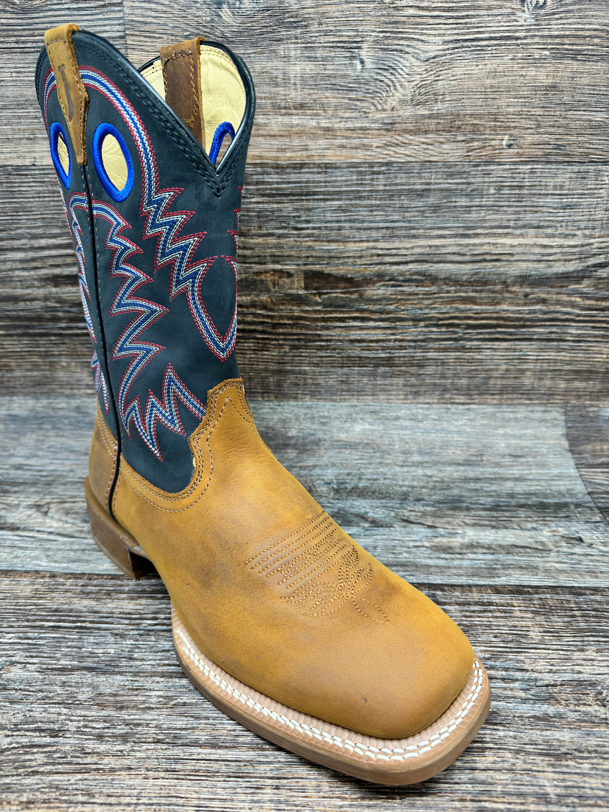 FN7121 Men