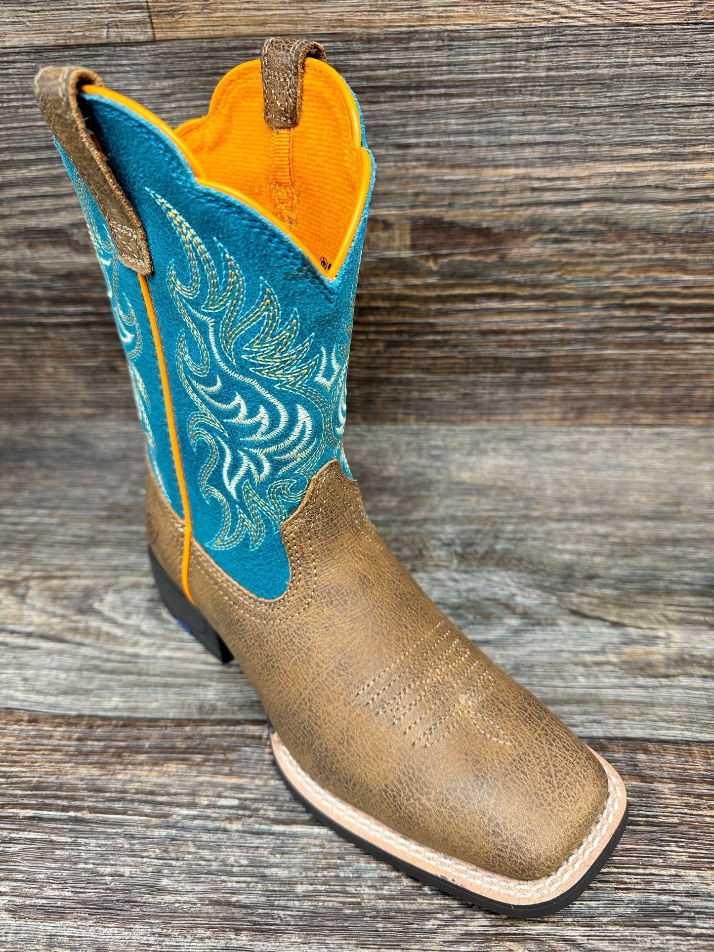 10053621 Youth Outrider Square Toe Western Boot by Ariat