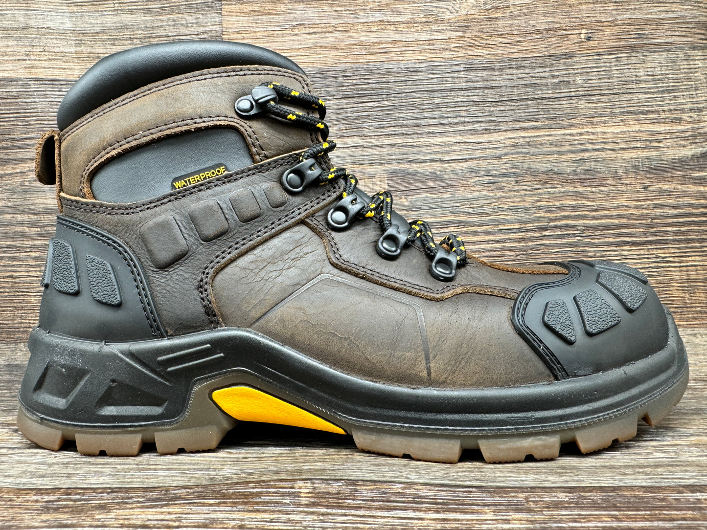 8233-02 Men's Waterproof Steel Toe 6 Inch Hiker by Zanco