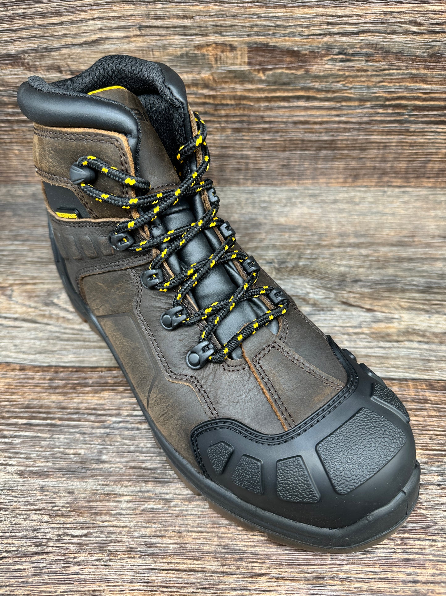 8233-02 Men's Waterproof Steel Toe 6 Inch Hiker by Zanco