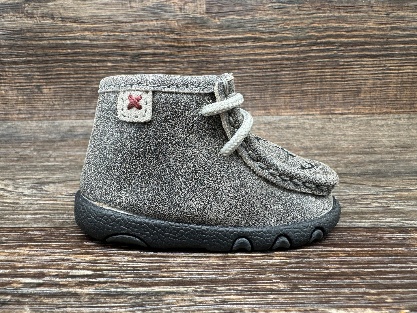 ICA0038 Infant/Toddler Chukka Driving Moc by Twisted X