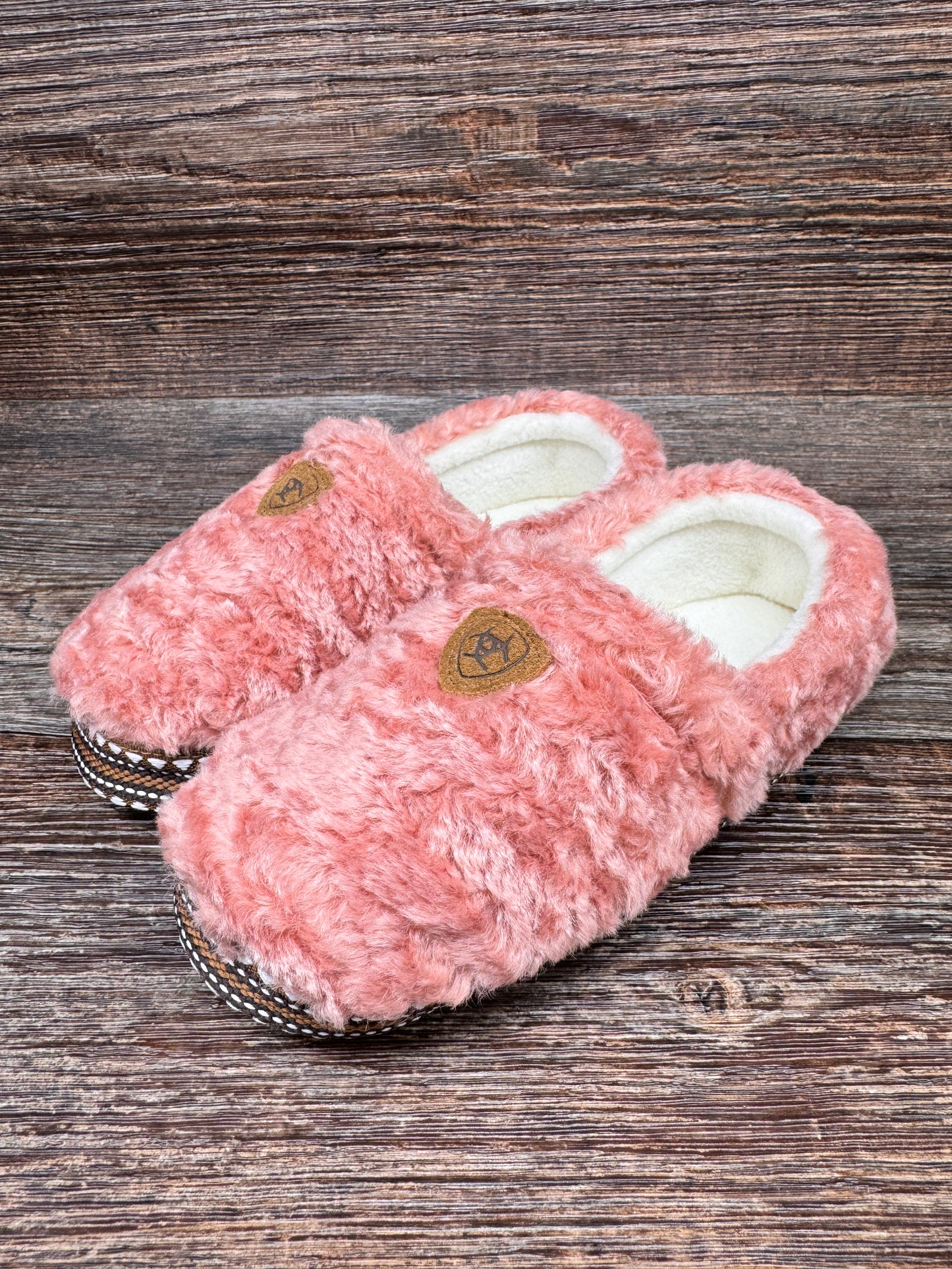 AR2698 Kid's Snuggle Slipper by Ariat